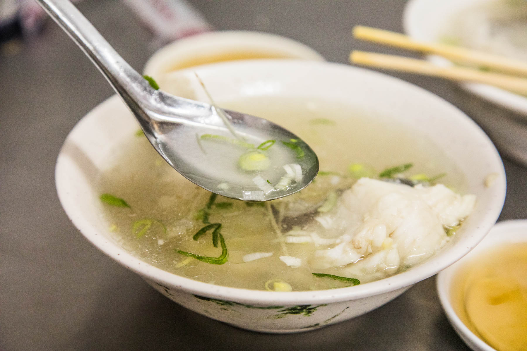 嘉義美食,嘉義早餐,嘉義必吃,嘉義小吃,嘉義草魚湯,嘉義草魚粥,正老牌草魚粥,正老牌草魚粥西榮街