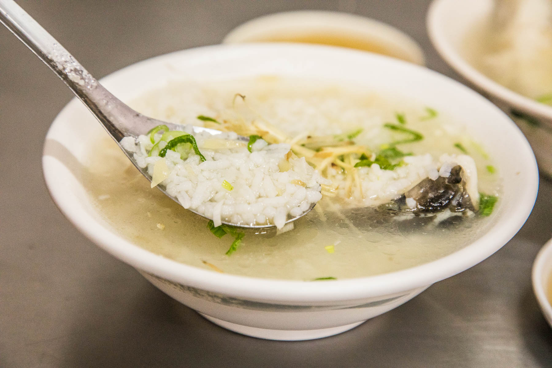 嘉義美食,嘉義早餐,嘉義必吃,嘉義小吃,嘉義草魚湯,嘉義草魚粥,正老牌草魚粥,正老牌草魚粥西榮街