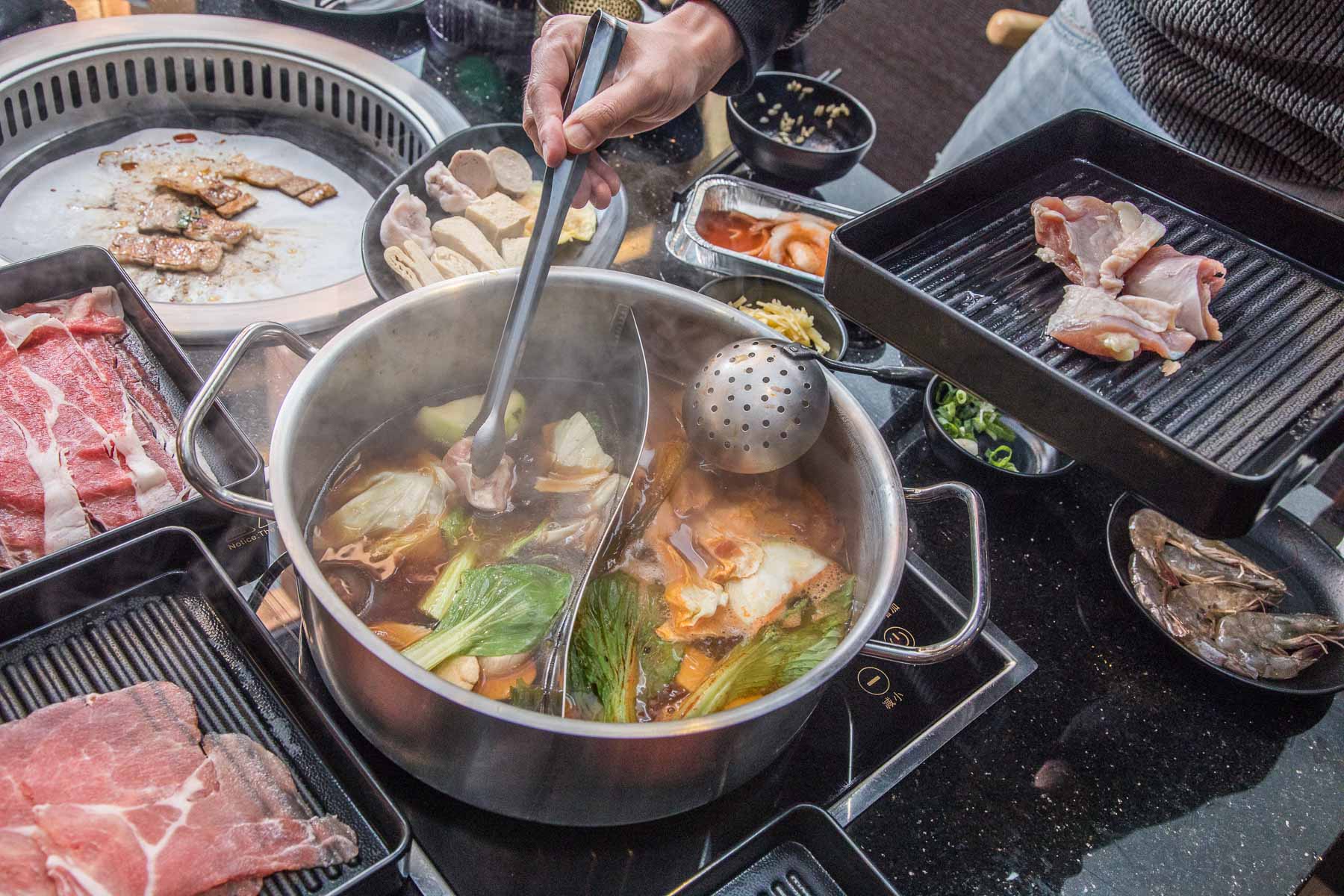 桃園聚餐,桃園燒烤吃到飽,桃園壽喜燒吃到飽,桃園火鍋吃到飽,桃園美食推薦,桃園吃到飽推薦,金大鋤壽喜燒-春日店,金大鋤壽喜燒,桃園美食