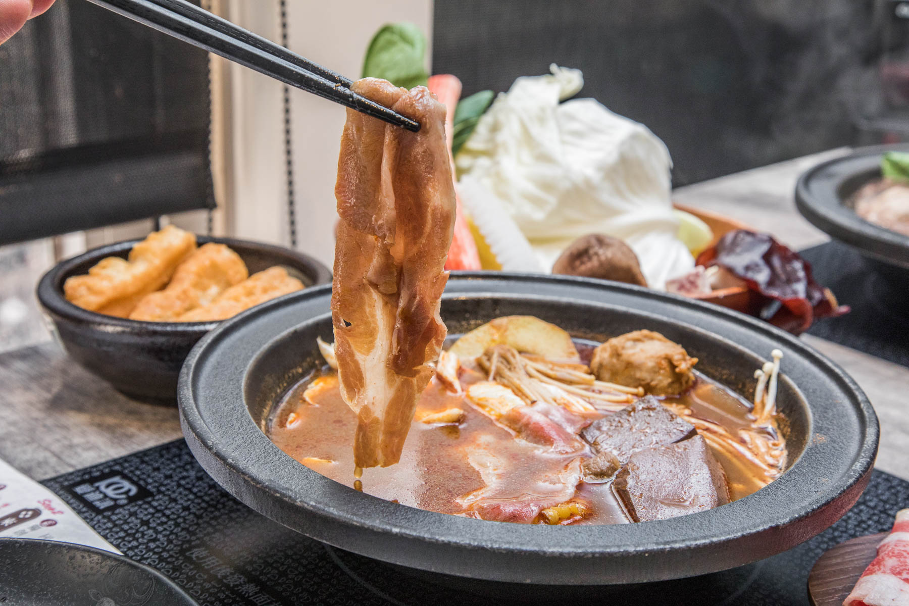 中壢個人鍋,嗑肉石鍋-中壢中美店,嗑肉石鍋中壢,中壢美食,桃園美食,桃園火鍋,中壢火鍋,桃園海鮮鍋,中壢海鮮鍋,中壢龍蝦鍋,中壢鍋物