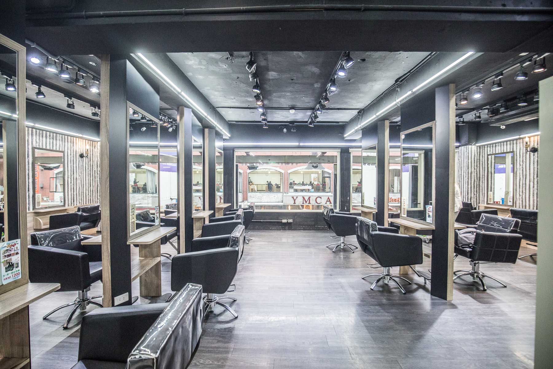 台北髮型設計,台北車站髮型設計,A Hair Salon,台北車站A Hair Salon,設計師Aileen,染髮,髮色,台北美髮