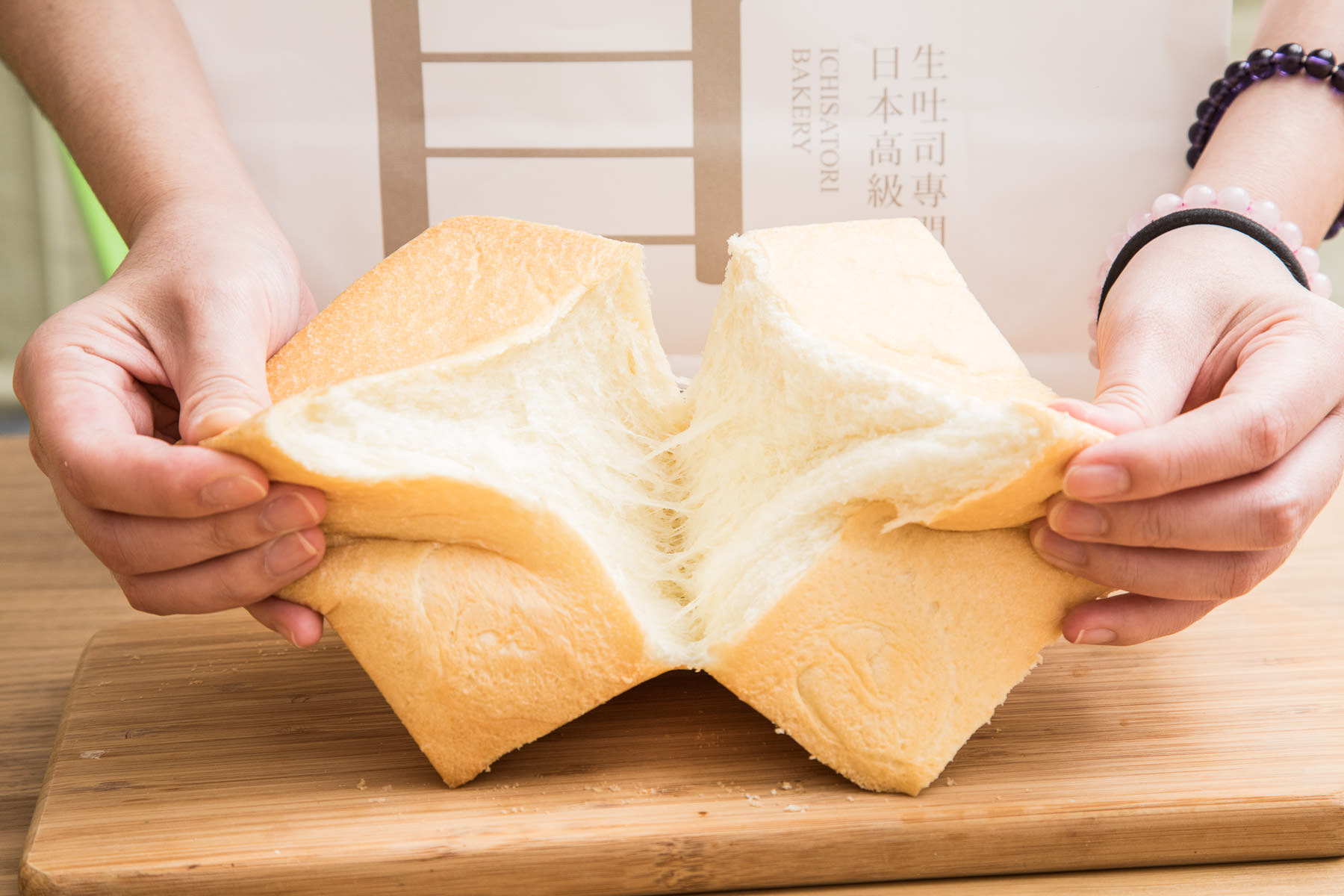 台中伴手禮,台中必買,台中吐司,台中一覺吐司,台中麵包,一覺吐司,一覺生吐司,台中美食