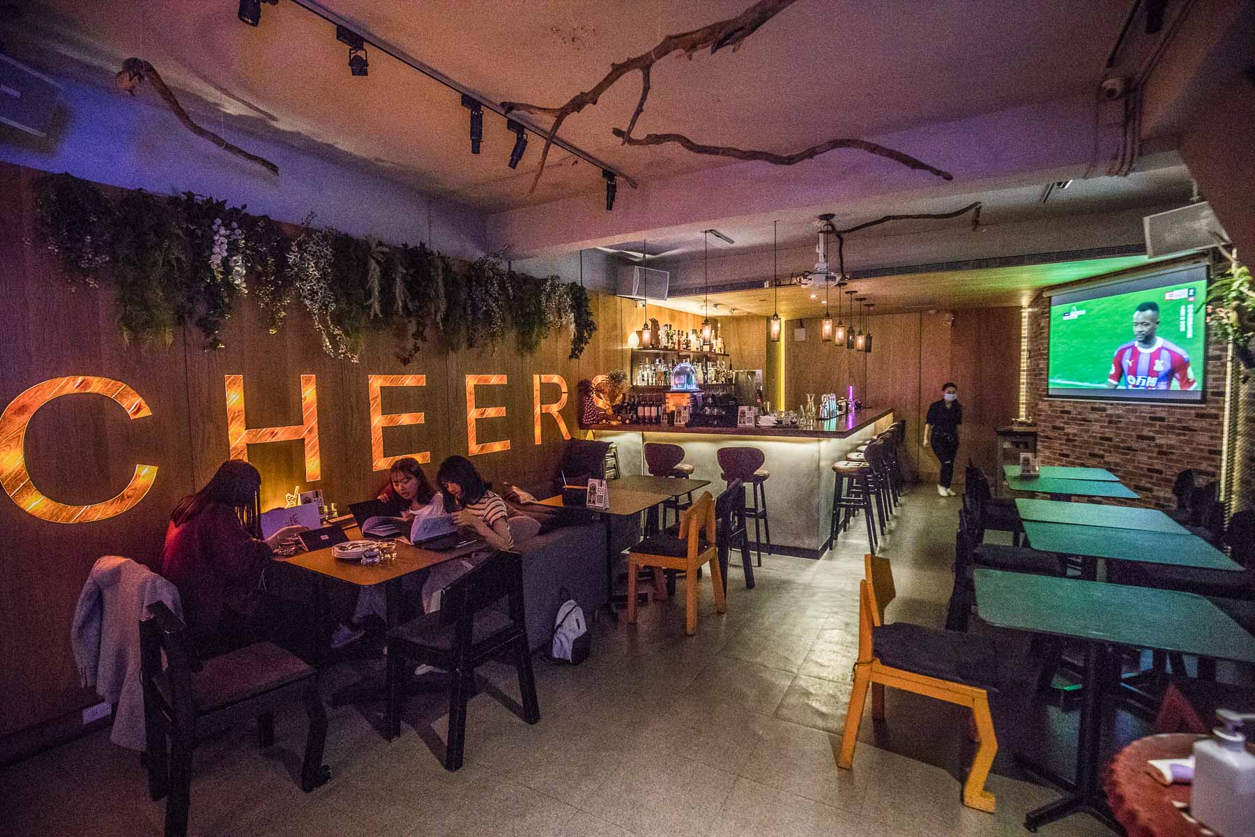 台北酒吧,吾家可歸餐酒館,台北美食,東區美食,台北聚餐,台北餐酒館,東區餐酒館,台北調酒,東區調酒,東區酒吧