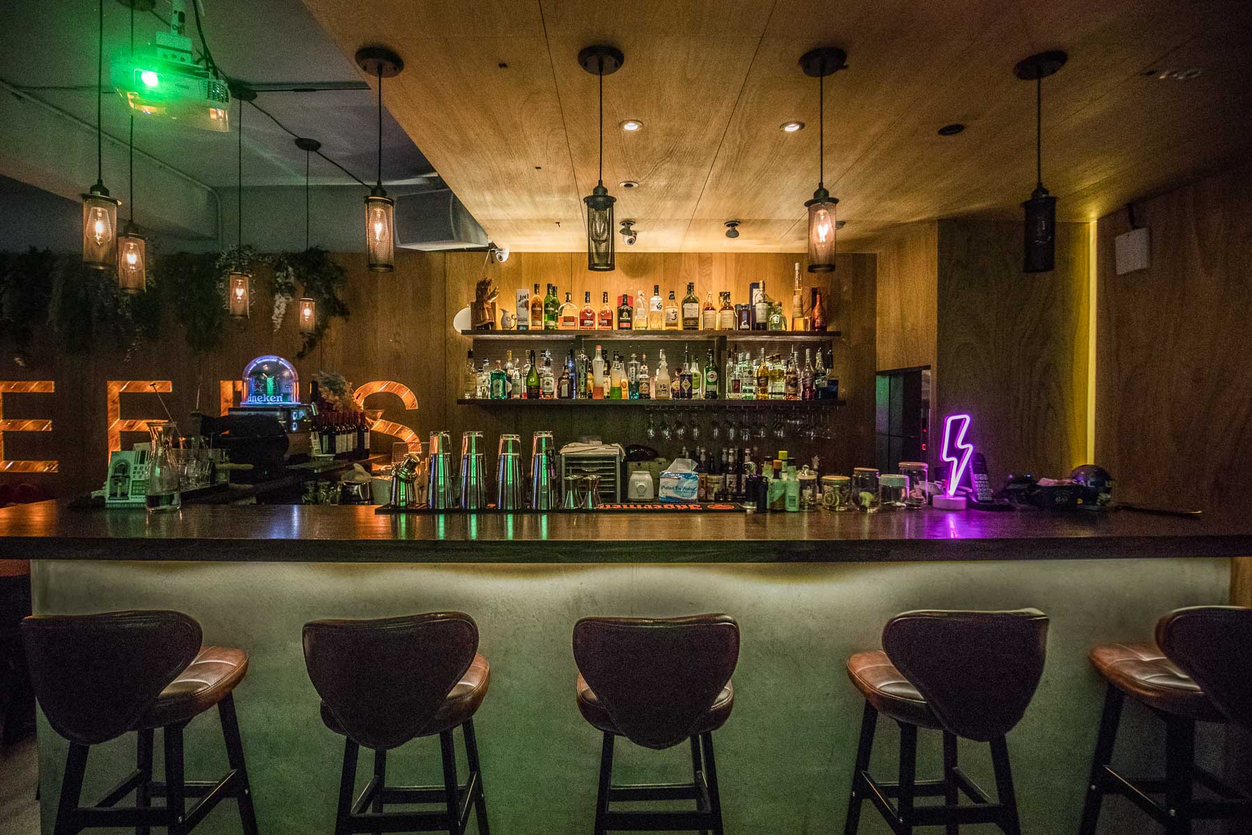 台北酒吧,吾家可歸餐酒館,台北美食,東區美食,台北聚餐,台北餐酒館,東區餐酒館,台北調酒,東區調酒,東區酒吧