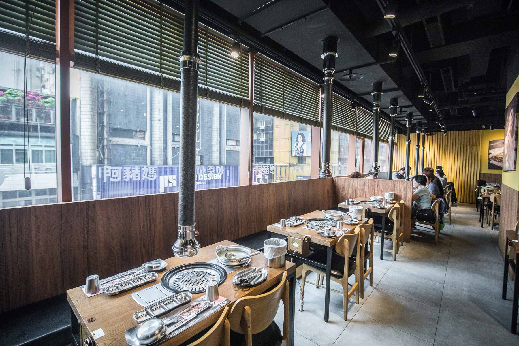 阿豬媽아줌마韓式烤肉西門店,阿豬媽韓式烤肉火鍋吃到飽西門店,台北美食,台北聚餐,台北吃到飽,西門町吃到飽,西門町美食,台北燒肉吃到飽,台北韓式烤肉吃到飽,西門町韓式燒肉,阿豬媽韓式烤肉ｘ火鍋吃到飽西門店