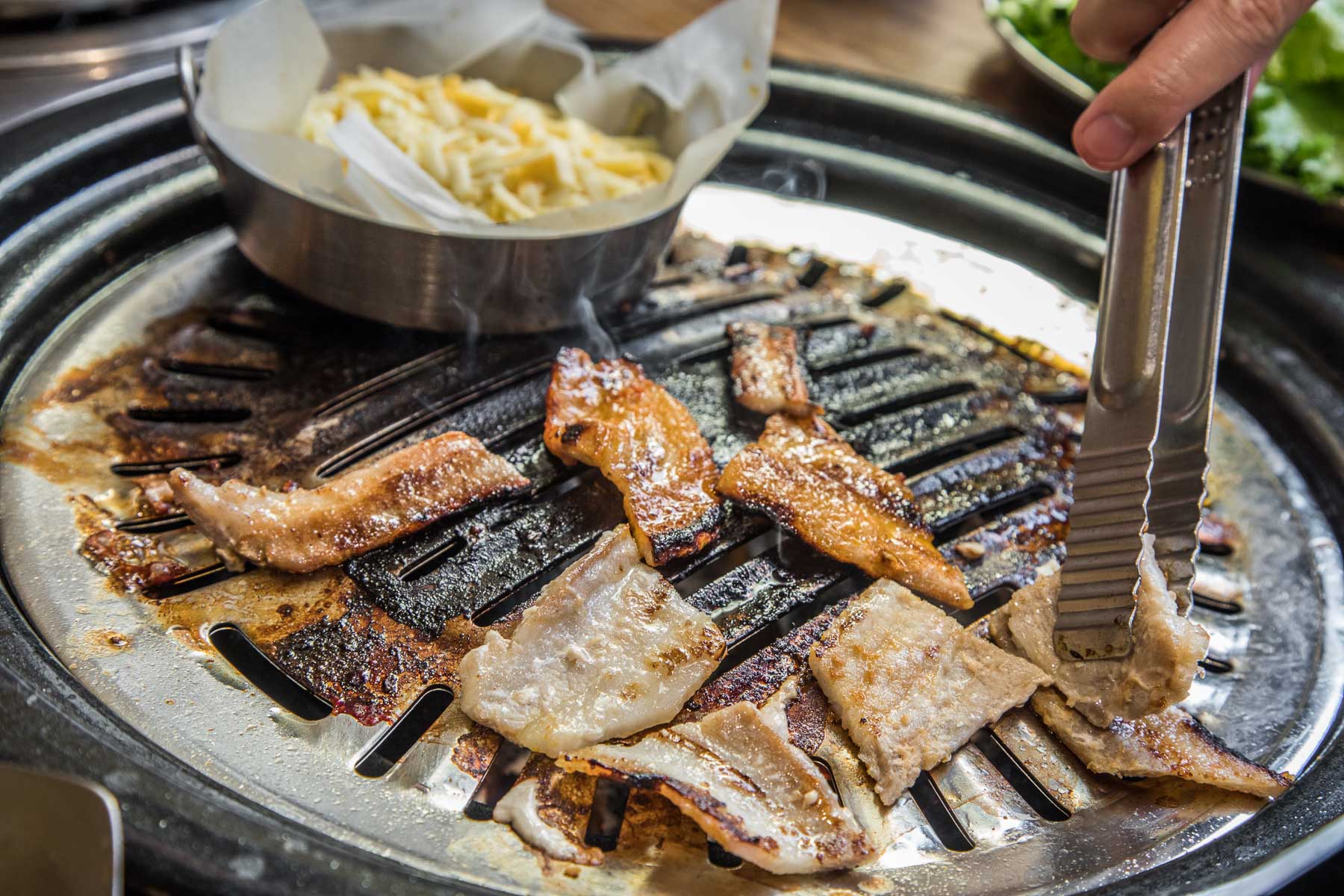 阿豬媽아줌마韓式烤肉西門店,阿豬媽韓式烤肉火鍋吃到飽西門店,台北美食,台北聚餐,台北吃到飽,西門町吃到飽,西門町美食,台北燒肉吃到飽,台北韓式烤肉吃到飽,西門町韓式燒肉,阿豬媽韓式烤肉ｘ火鍋吃到飽西門店