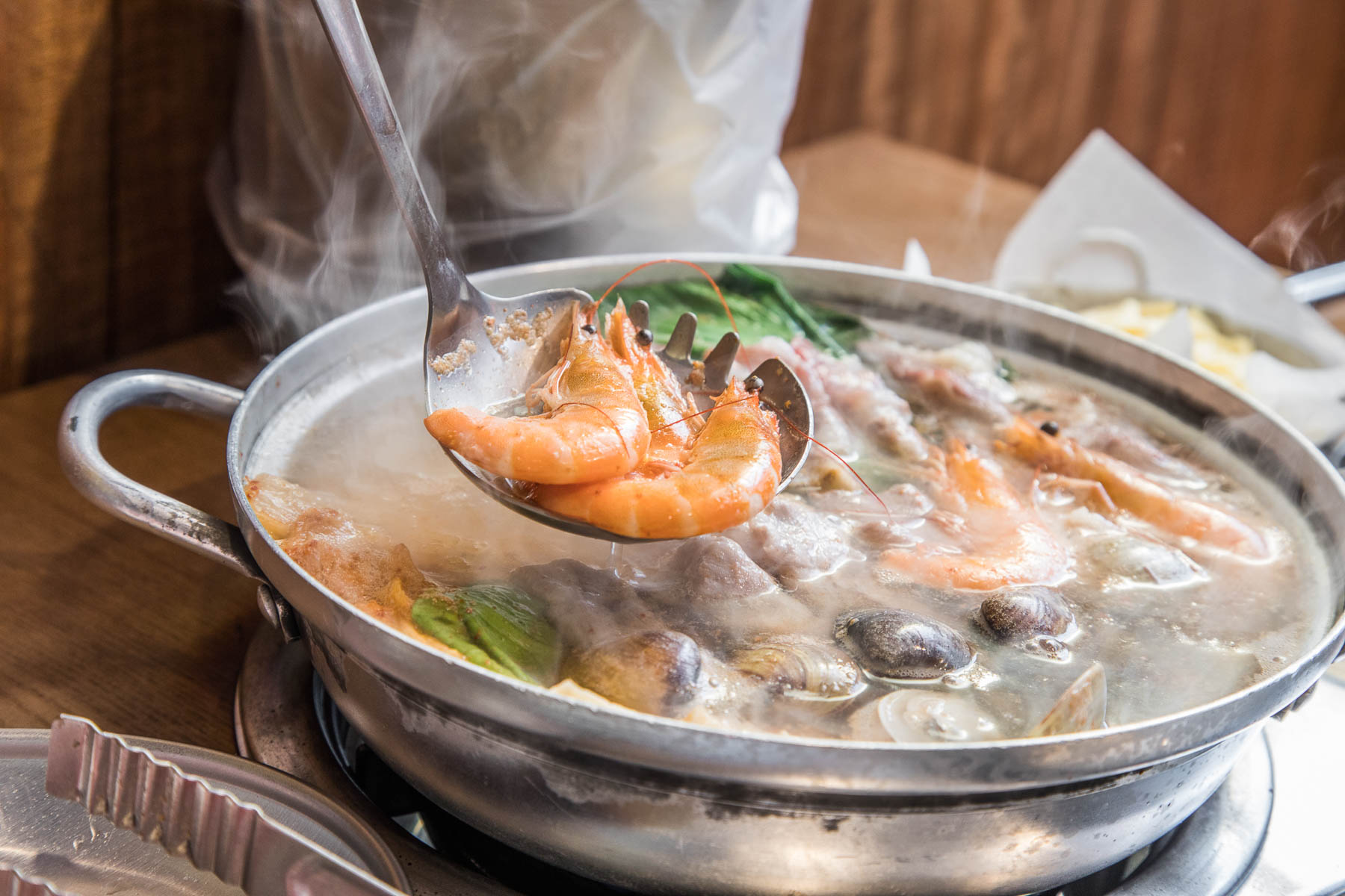 阿豬媽아줌마韓式烤肉西門店,阿豬媽韓式烤肉火鍋吃到飽西門店,台北美食,台北聚餐,台北吃到飽,西門町吃到飽,西門町美食,台北燒肉吃到飽,台北韓式烤肉吃到飽,西門町韓式燒肉,阿豬媽韓式烤肉ｘ火鍋吃到飽西門店