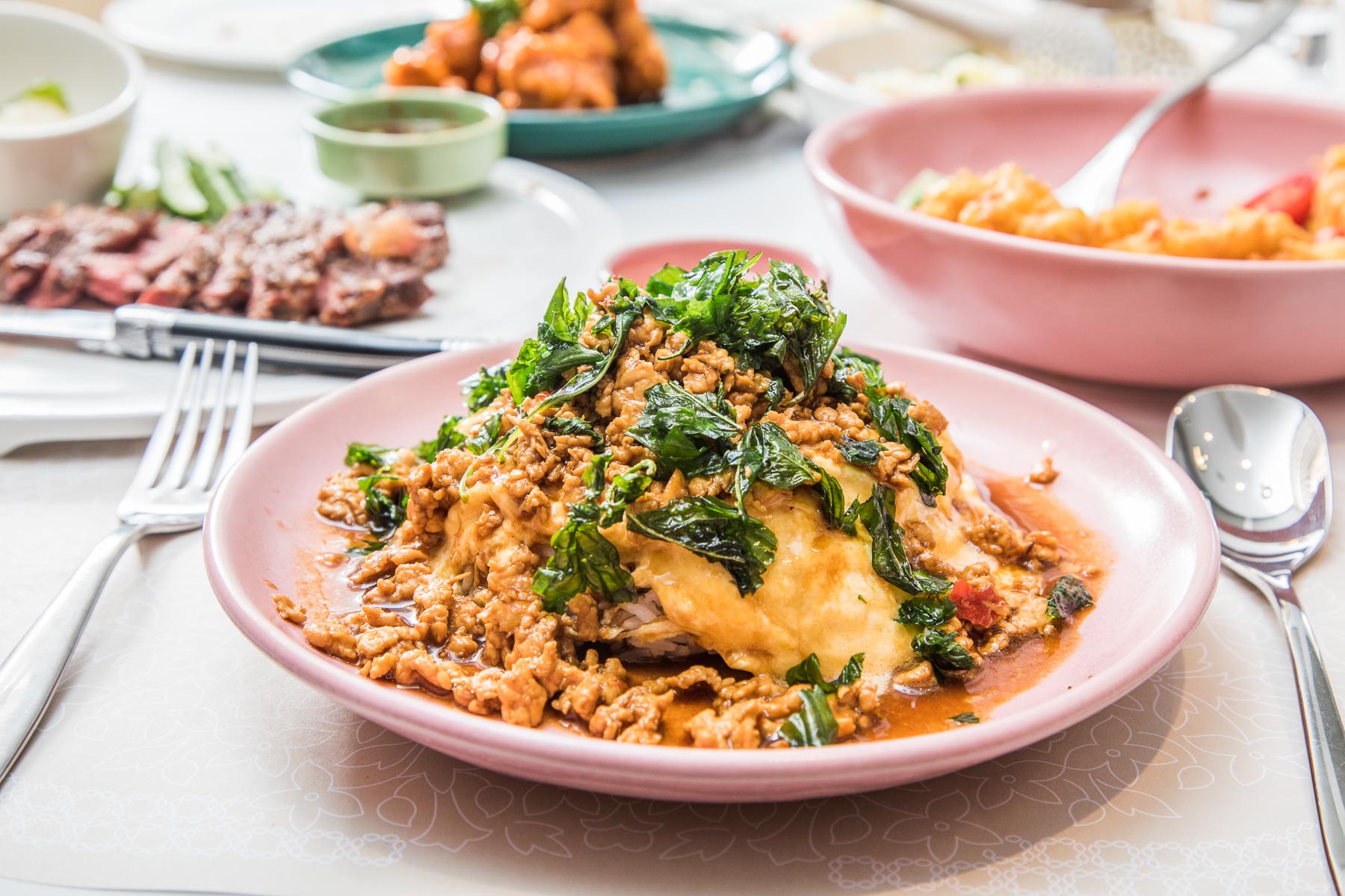 新竹巨城美食,新竹網美店,Lady nara 新竹SOGO店,新竹美食,新竹IG,新竹必吃,新竹泰式料理