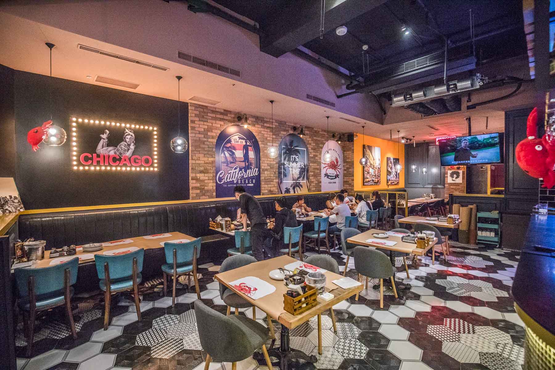 中壢美食,桃園美食,桃園牛排,中壢牛排,中壢手抓海鮮,桃園手抓海鮮,紅唇蟹KISS CRAB 美式手抓海鮮,紅唇蟹美式手抓海鮮