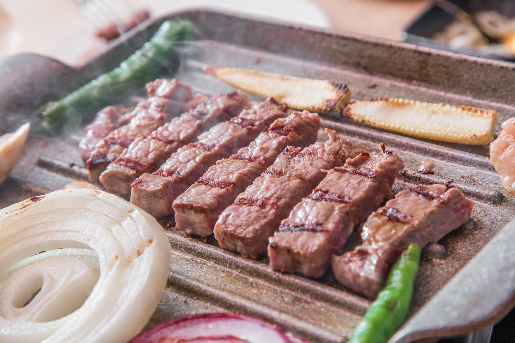 中壢美食,桃園美食,桃園牛排,中壢牛排,中壢手抓海鮮,桃園手抓海鮮,紅唇蟹KISS CRAB 美式手抓海鮮,紅唇蟹美式手抓海鮮