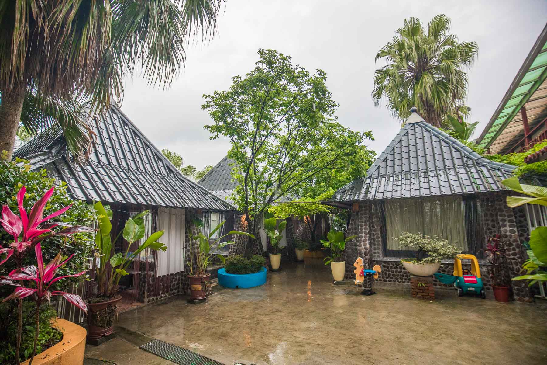 大溪四季行館,桃園民宿,隱峇里,桃園景點,山水奇異,大溪景點,大溪民宿,復興區民宿,小烏來民宿,小烏來景點,桃園民宿推薦,桃園兩天一夜,小烏來山莊