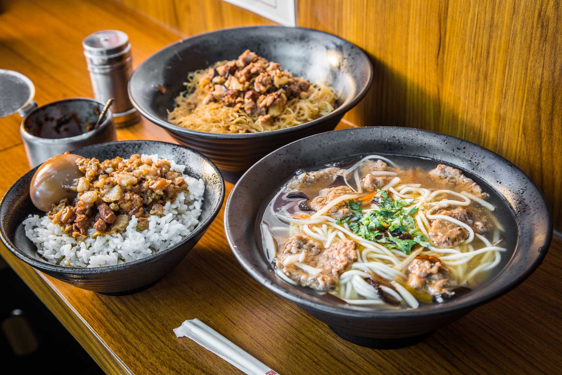 中壢美食,桃園美食,中壢必吃,中壢小吃,中壢肉羹,中壢肉羹麵,肉羹味麵食館,中壢肉羹味