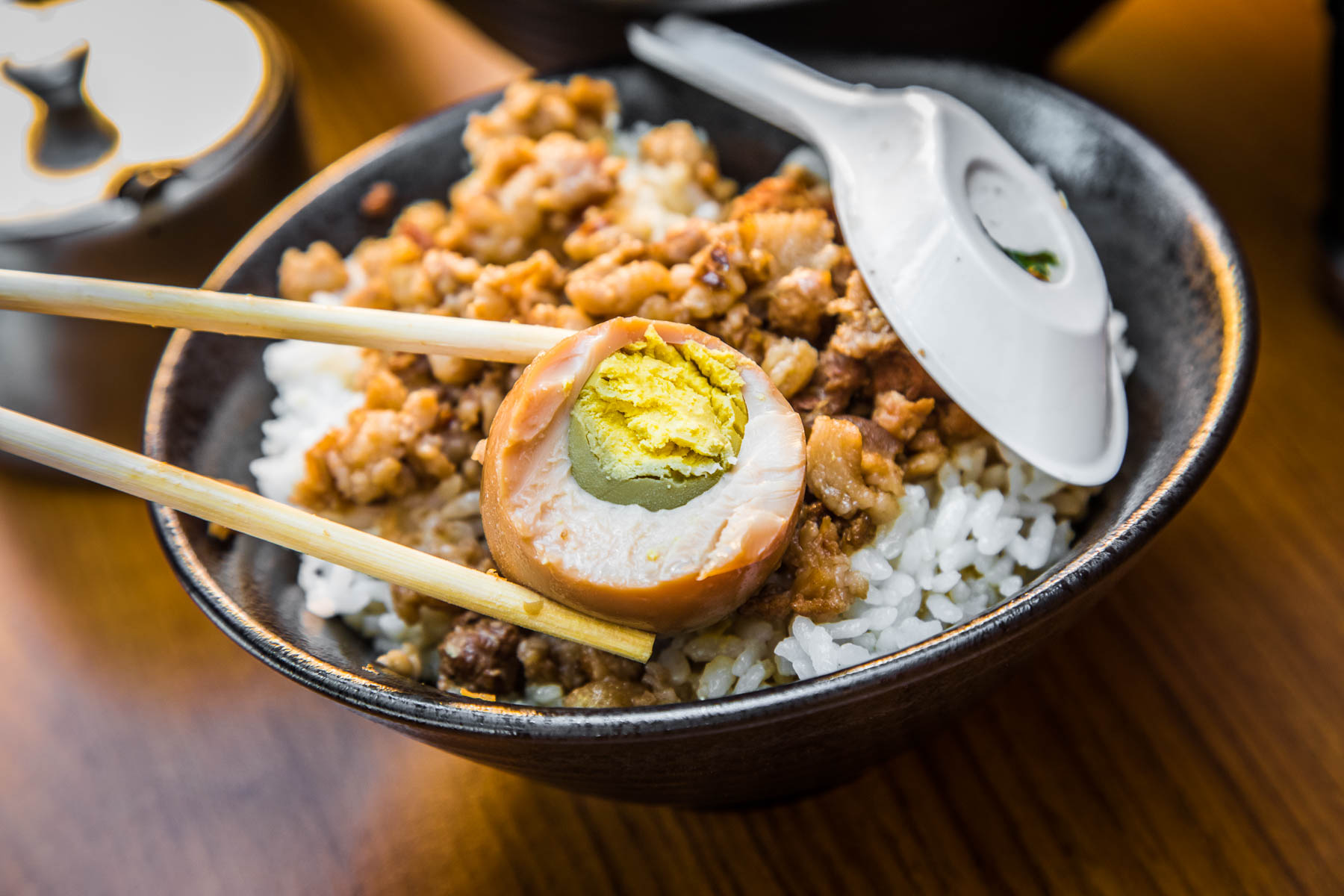 中壢美食,桃園美食,中壢必吃,中壢小吃,中壢肉羹,中壢肉羹麵,肉羹味麵食館,中壢肉羹味
