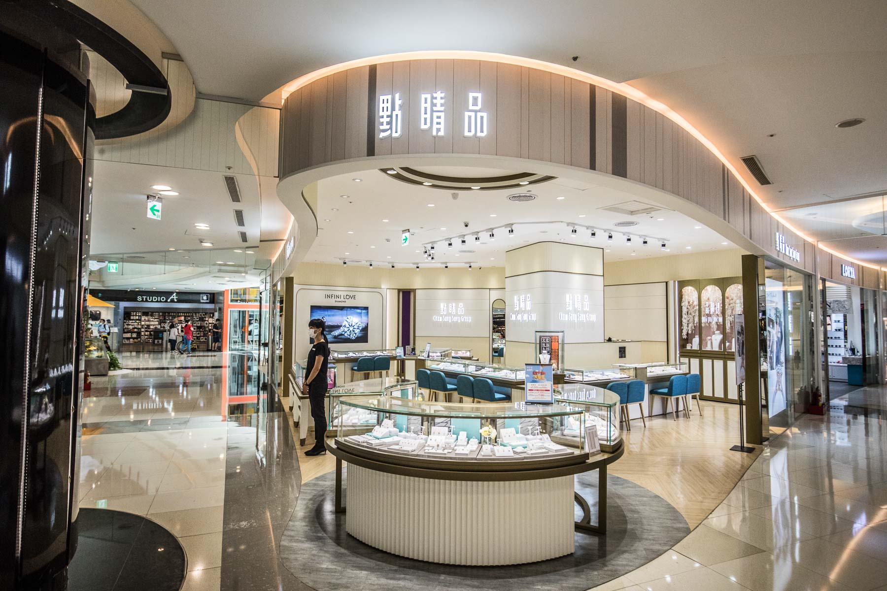 中壢停車免費,中壢美食,大江購物中心,大江購物中心美食,桃園購物中心,中壢購物中心,中壢百貨公司,大江購物中心打折,中壢逛街,青埔購物中心