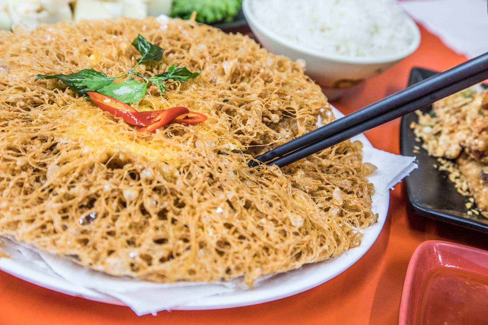 屏東美食,小琉球必吃,小琉球美食,小琉球餐廳,小琉球餐廳推薦,小琉球蜂巢蝦餐廳,小琉球蜂巢蝦,高記在地小吃,高記蜂巢蝦