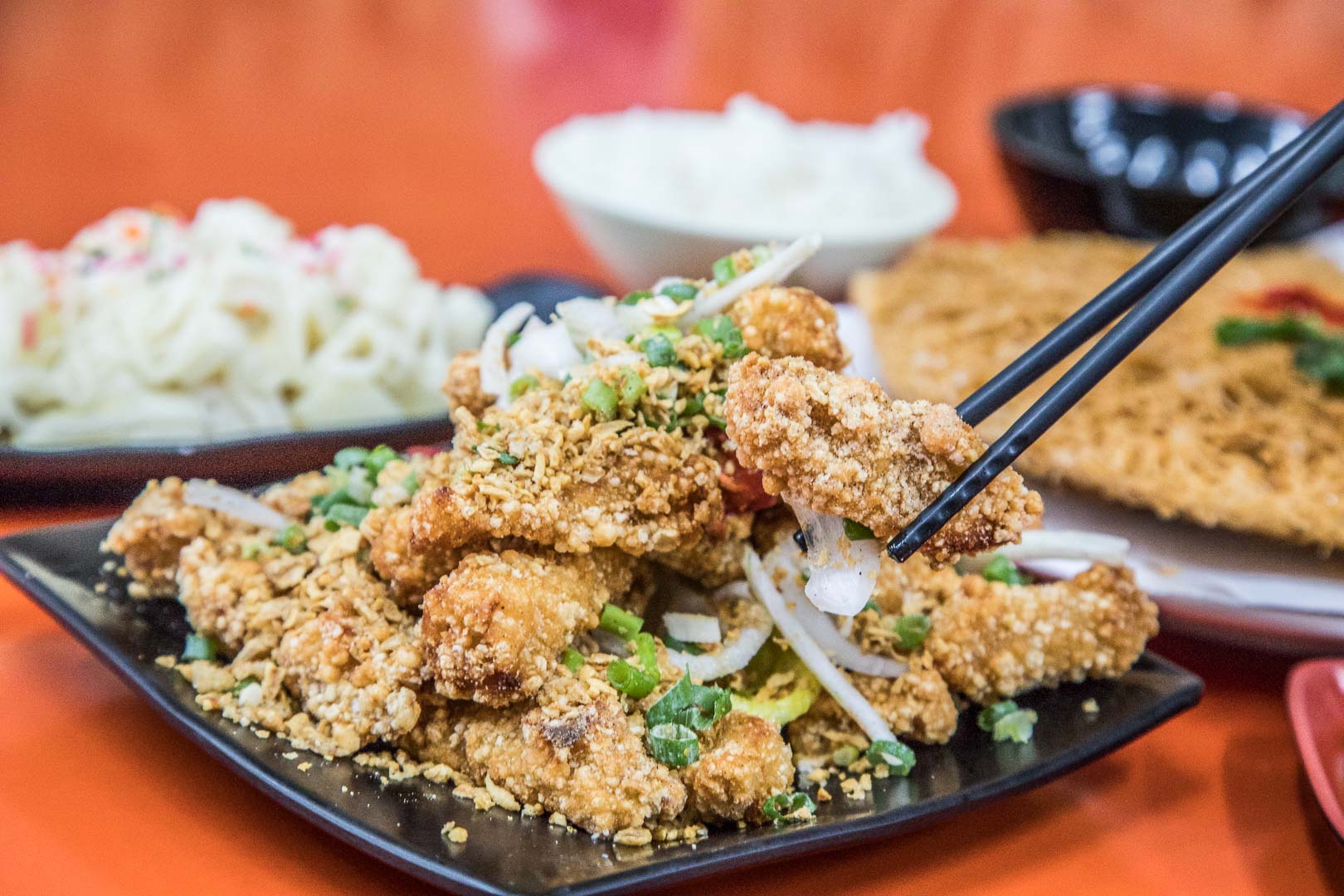 屏東美食,小琉球必吃,小琉球美食,小琉球餐廳,小琉球餐廳推薦,小琉球蜂巢蝦餐廳,小琉球蜂巢蝦,高記在地小吃,高記蜂巢蝦