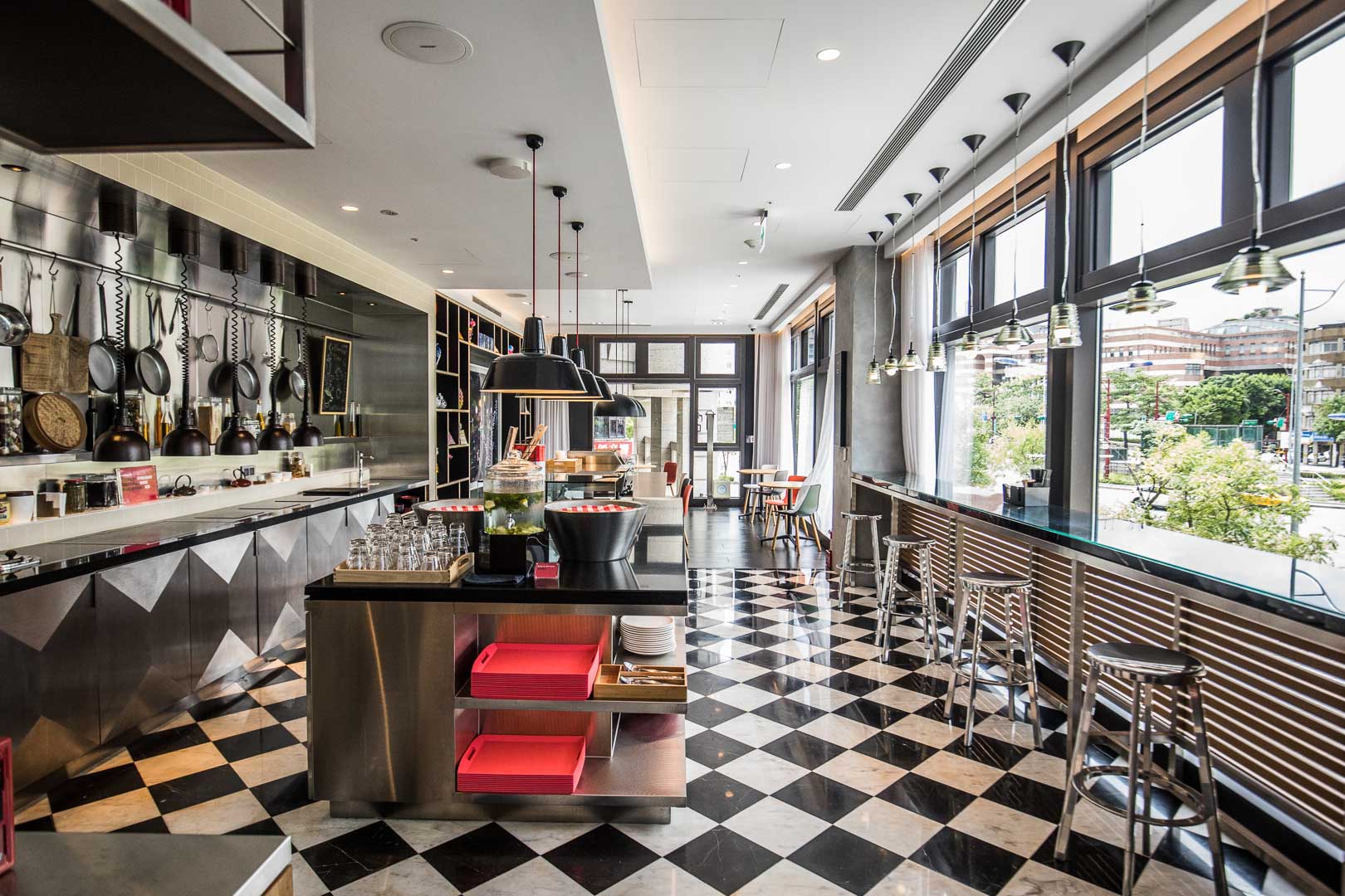 台北citizenM,台北飯店,台北住宿,台北捷運住宿,台北火車站住宿,台北商務飯店,大稻埕煙火推薦飯店,大稻埕飯店,citizenM北門世民酒店,citizenM世民酒店