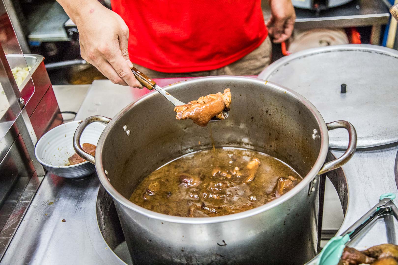 桃園美食,八德美食,桃園便當,八德便當,桃園雞腿飯,八德雞腿飯,八德便當外送,金飽雞腿大王