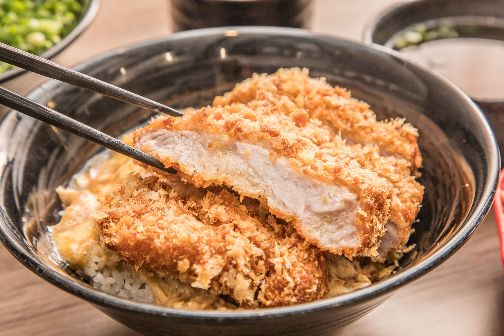 桃園小吃,桃園丼飯,新丼,桃園新丼,藝文特區丼飯,新丼創意丼飯專賣-桃園中正店,新丼桃園中正店,桃園美食,桃園聚餐,藝文特區美食