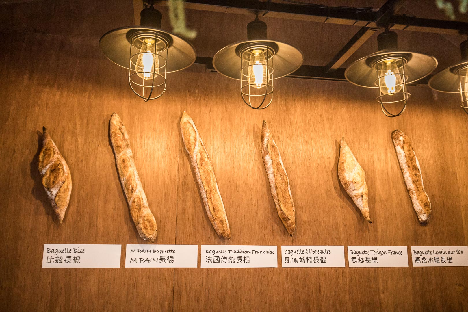 中壢大江購物中心,中壢大江購物中心聖誕節,中壢大江購物中心聖誕市集,2020大江耶誕市集,室內最美聖誕市集,桃園耶誕節,好饗去大江,桃園青埔一日遊