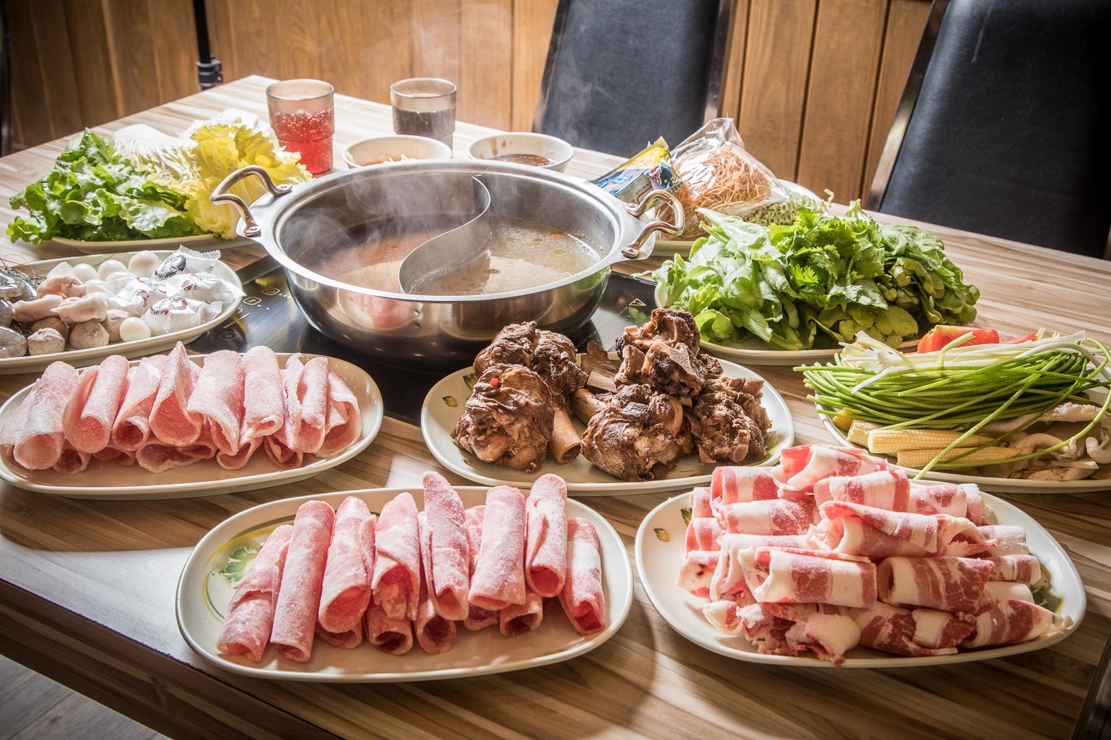 三峽吃到飽,三峽羊肉爐,三峽羊肉爐吃到飽,三峽吃到飽餐廳,三峽火鍋吃到飽,羊霸天下-三峽店,三峽美食