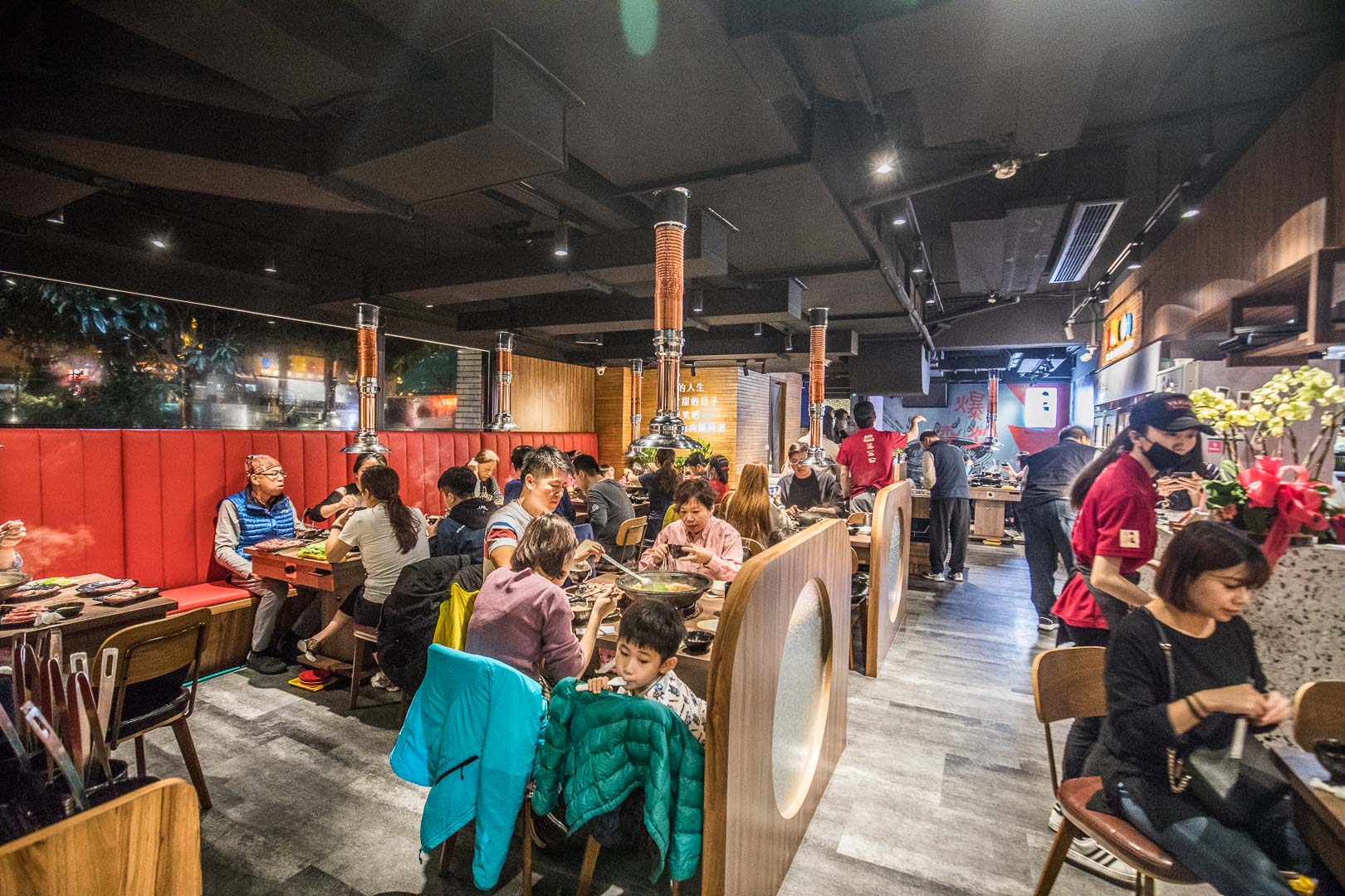 台北石頭火鍋,板橋美食,板橋火鍋,板橋聚餐,板橋新北耶誕城美食,新北耶誕城美食,板橋石頭火鍋,雅香石頭火鍋板橋店,板橋雅香石頭火鍋 @大手牽小手。玩樂趣