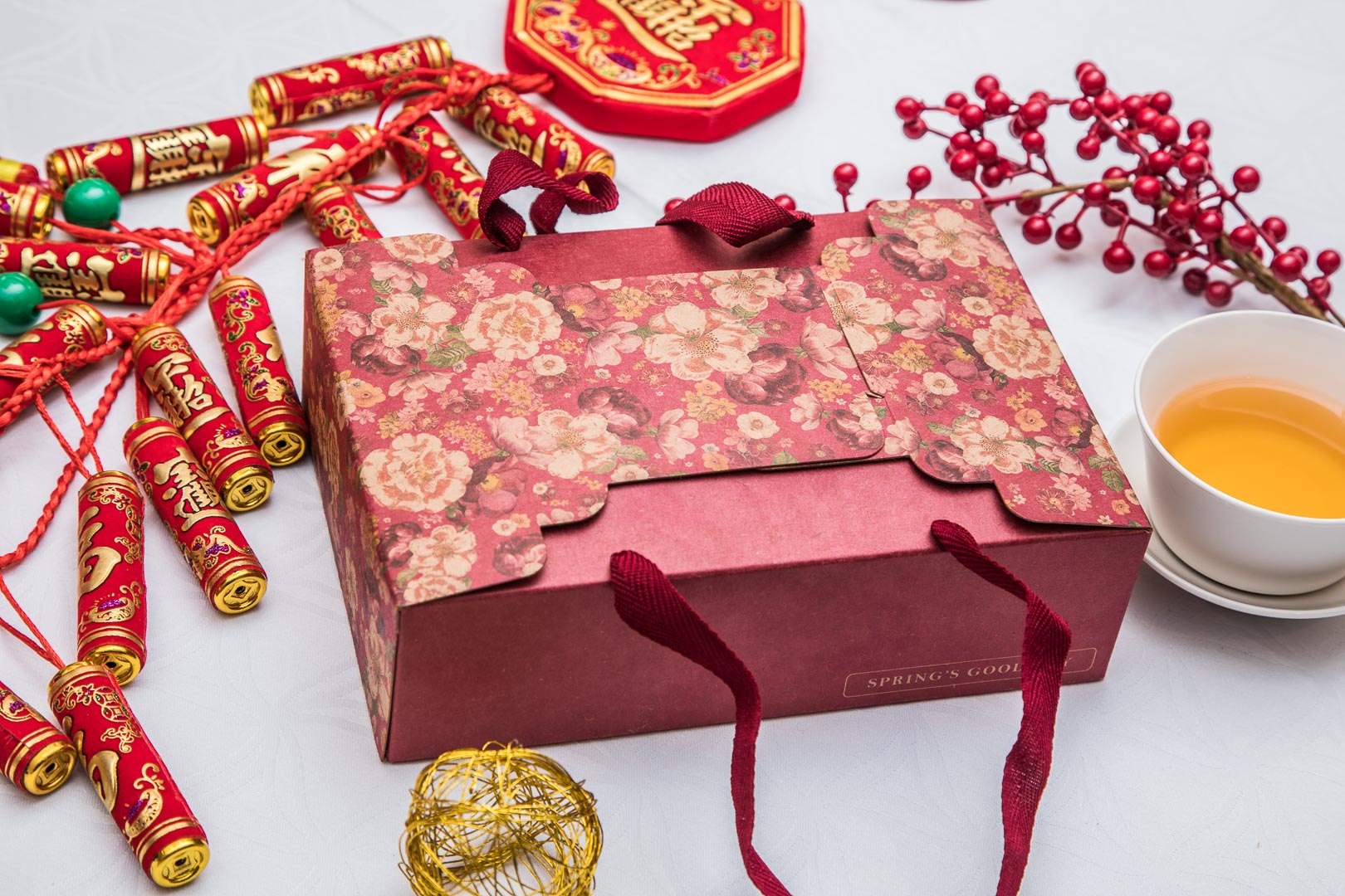 年糕禮盒推薦,年糕推薦,蘿蔔糕推薦,港式蘿蔔糕,欣葉如意年糕,欣葉藍莓珍果禮盒,欣葉臘味金蝦港式蘿蔔糕,欣葉年菜,年節送禮推薦,年節送禮