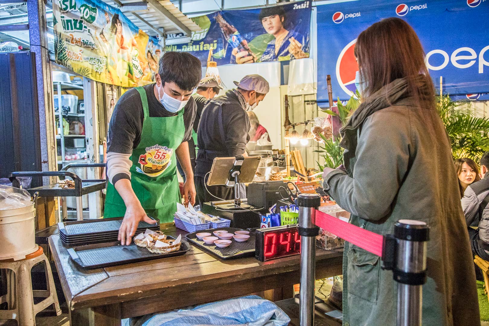 士林美食,哈哈羅55泰式船麵