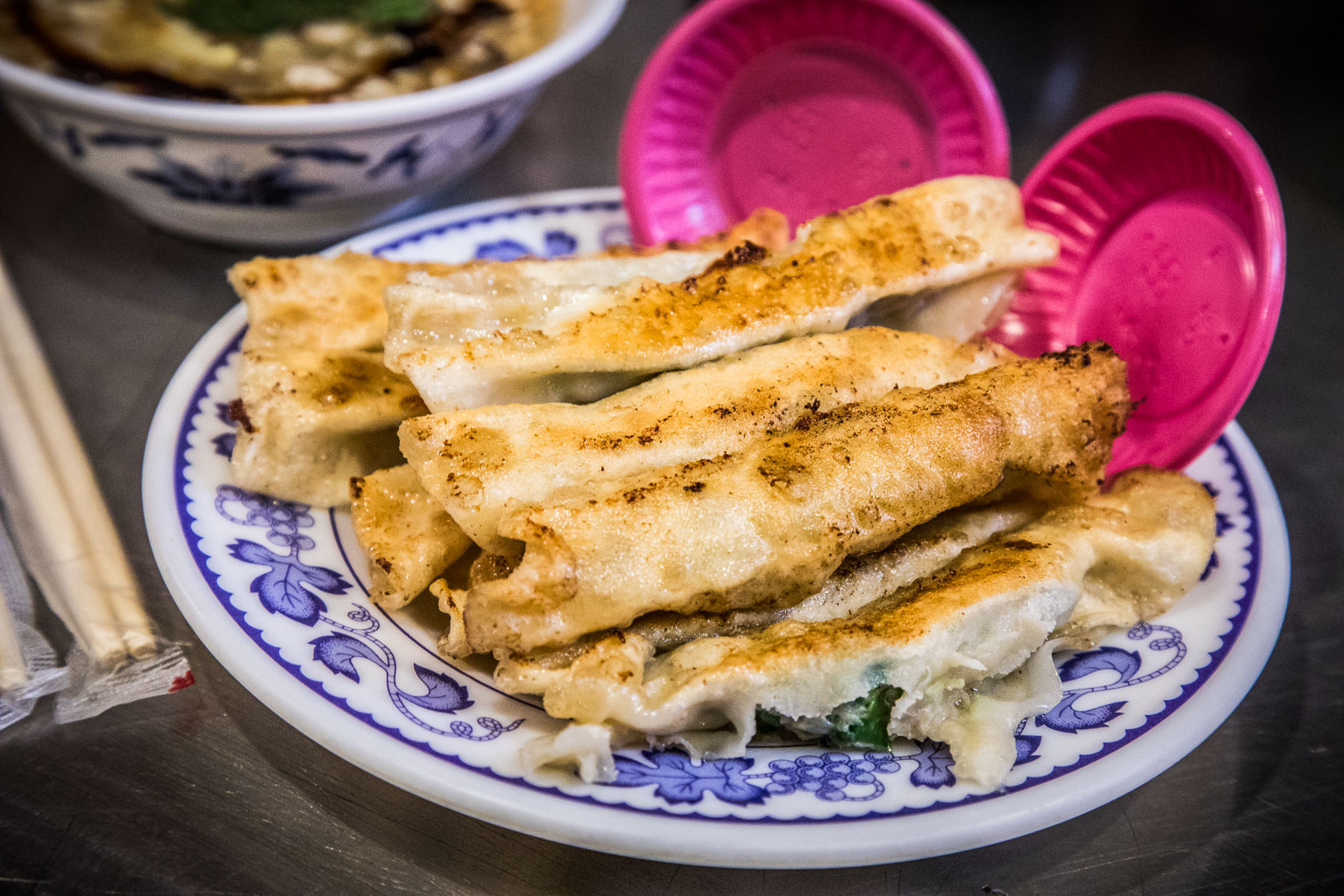 基隆美食,基隆廟口美食,基隆必吃,基隆小吃,基隆廟口小吃,基隆廟口鍋貼,基隆廟口水餃,北平鍋貼水餃