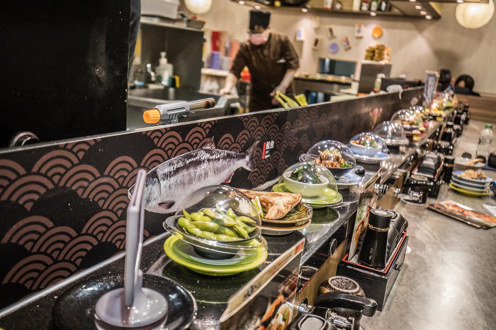 中與志迴轉壽司-SOGO復興店,台北日本料理