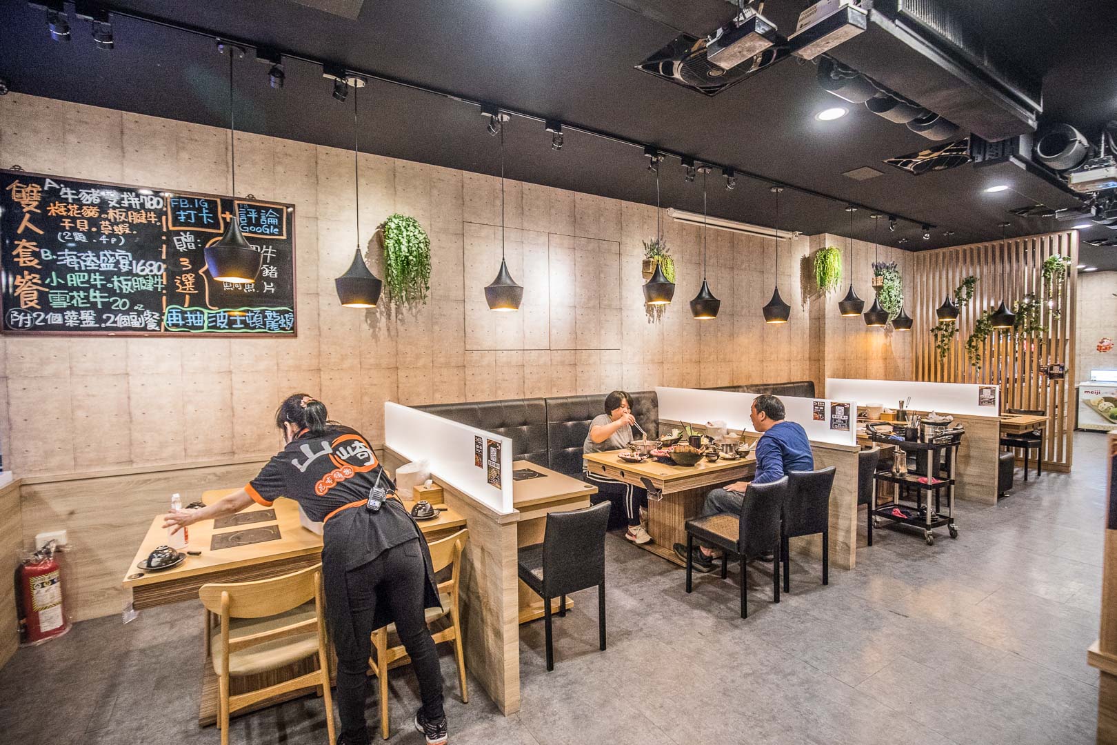 桃園美食,藝文特區美食,藝文特區火鍋,桃園鍋物,桃園平價火鍋,桃園火鍋推薦,山崎昆布鍋物-藝文店