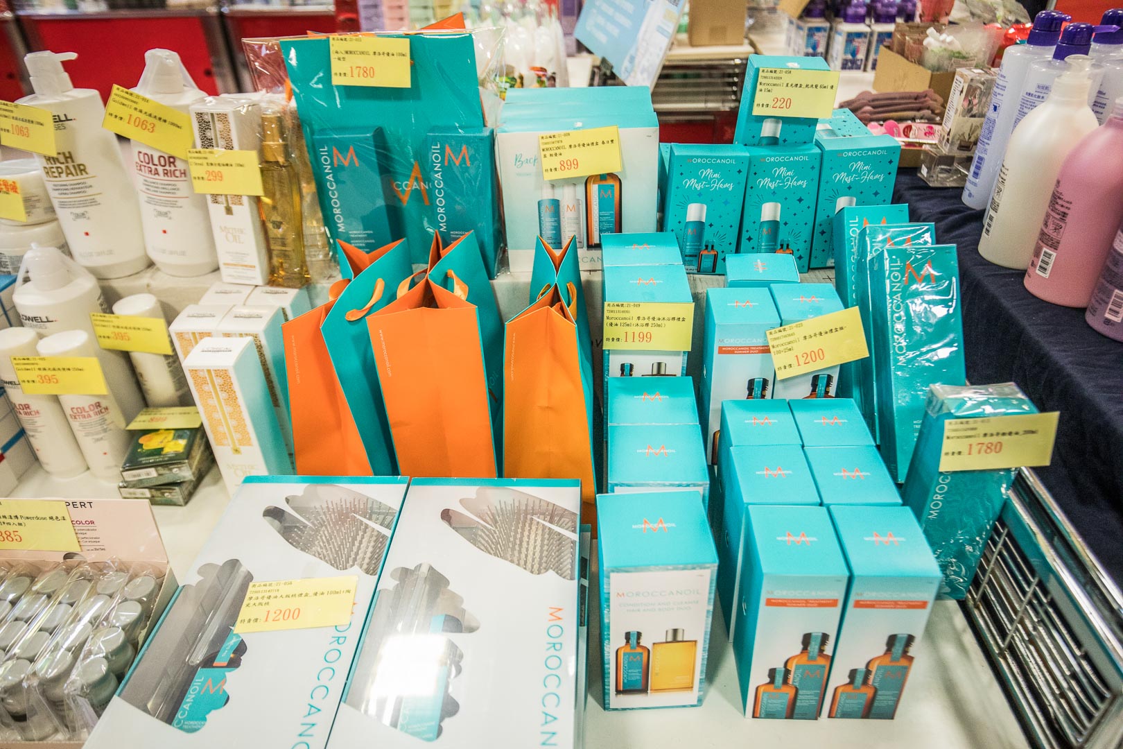 桃園新光三越大有店品牌聯合特賣,桃園服飾特賣,桃園美妝品特賣,桃園女鞋特賣,桃園特賣會,新光三越大有店品牌聯合特賣