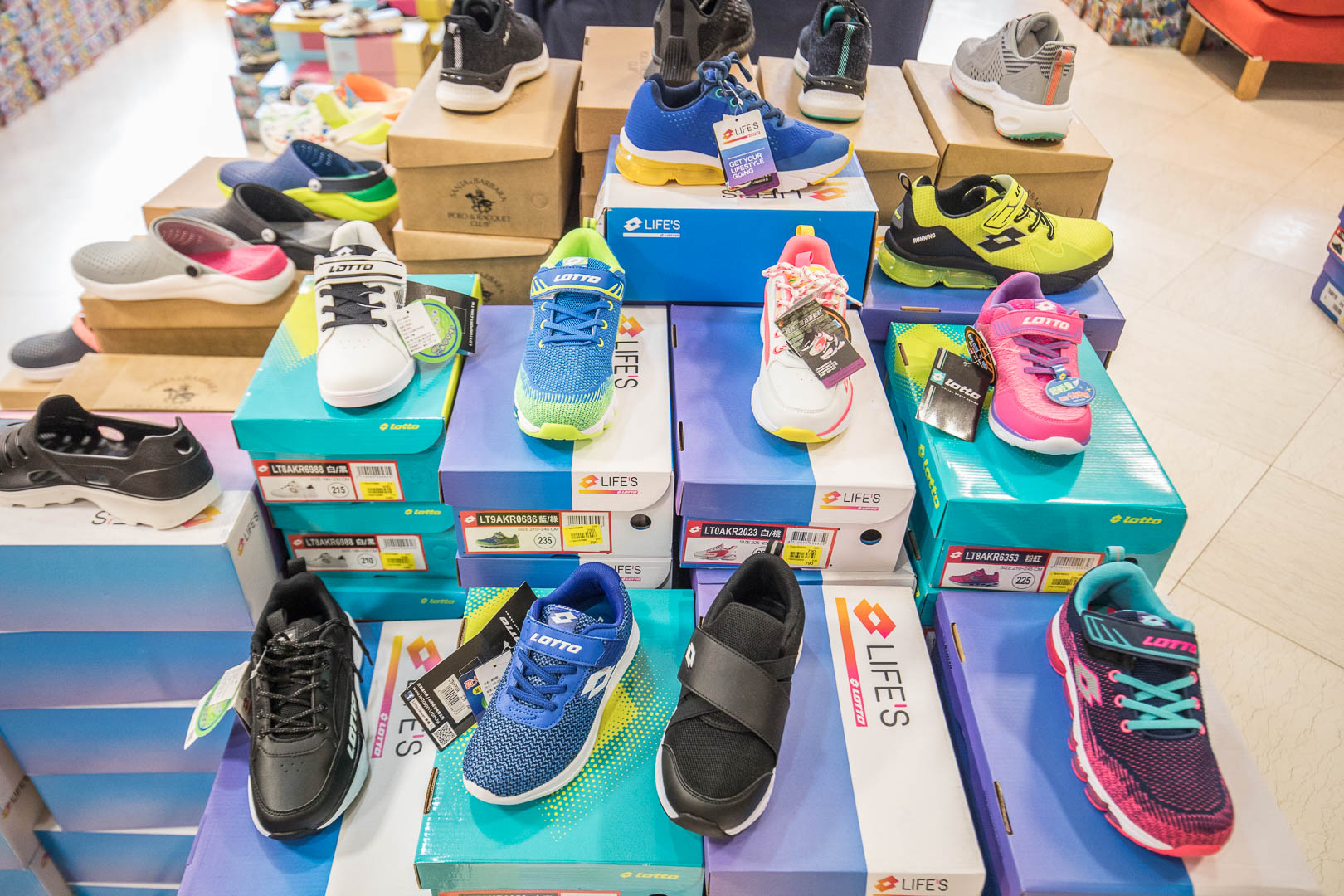 桃園新光三越大有店品牌聯合特賣,桃園服飾特賣,桃園美妝品特賣,桃園女鞋特賣,桃園特賣會,新光三越大有店品牌聯合特賣