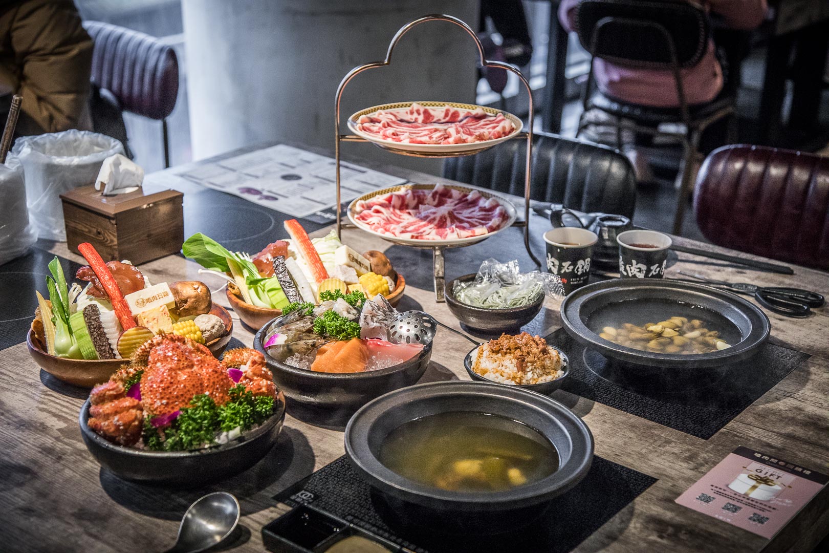 嗑肉石鍋-中壢中美店,中壢海鮮火鍋,中壢美食,桃園美食,桃園火鍋,中壢火鍋,中壢小火鍋,中壢鍋物,中壢個人鍋