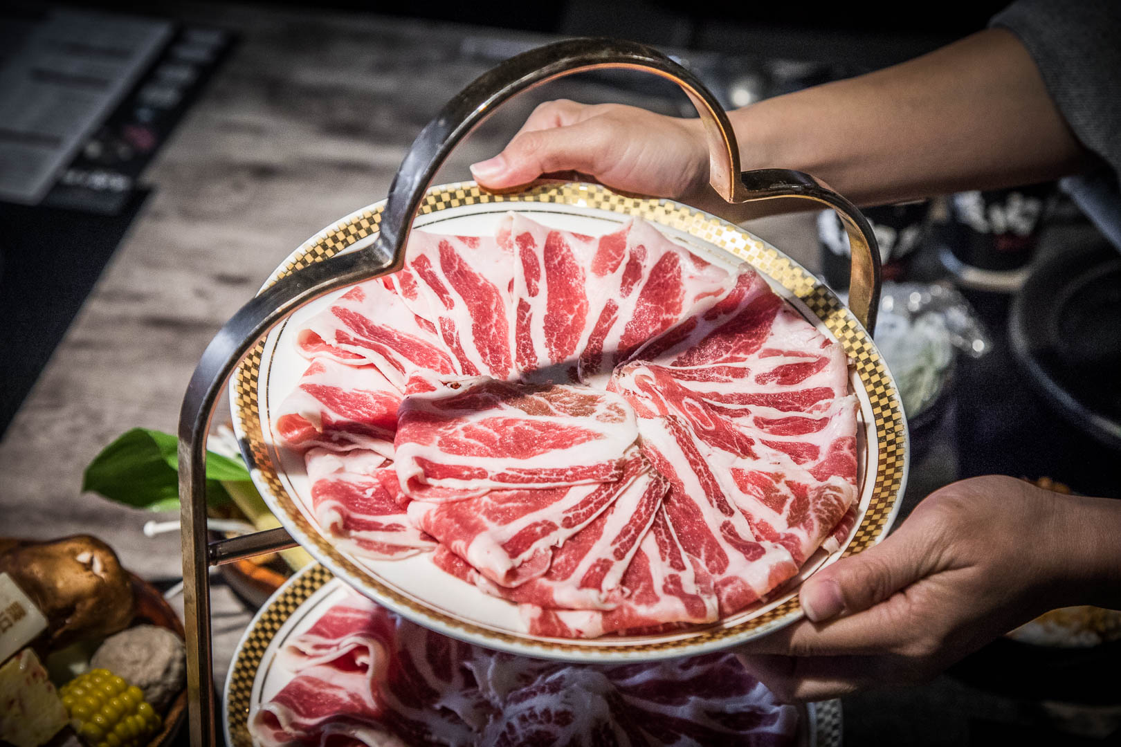 嗑肉石鍋-中壢中美店,中壢海鮮火鍋,中壢美食,桃園美食,桃園火鍋,中壢火鍋,中壢小火鍋,中壢鍋物,中壢個人鍋