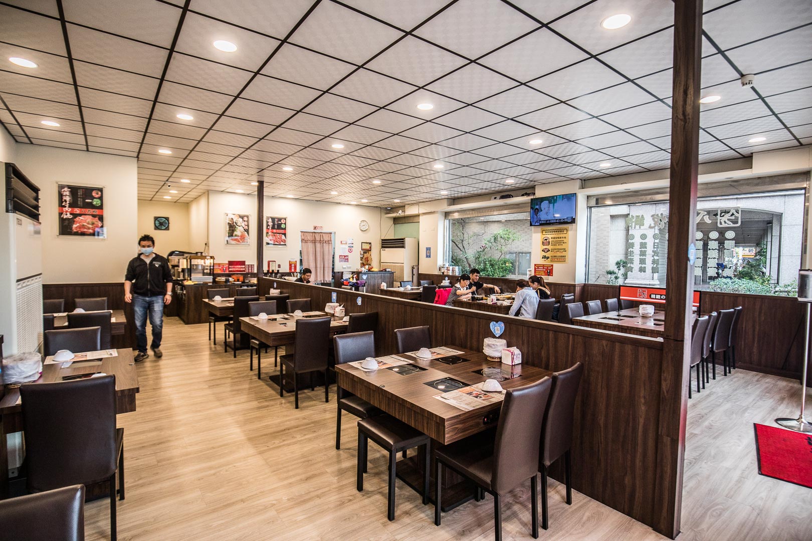 龍安街美食,桃園鍋物,桃園平價火鍋,桃園八方悅鍋物,桃園八方悅,龍安街火鍋,八方悅鍋物-桃園龍安店,桃園火鍋,桃園海鮮火鍋,桃園小火鍋