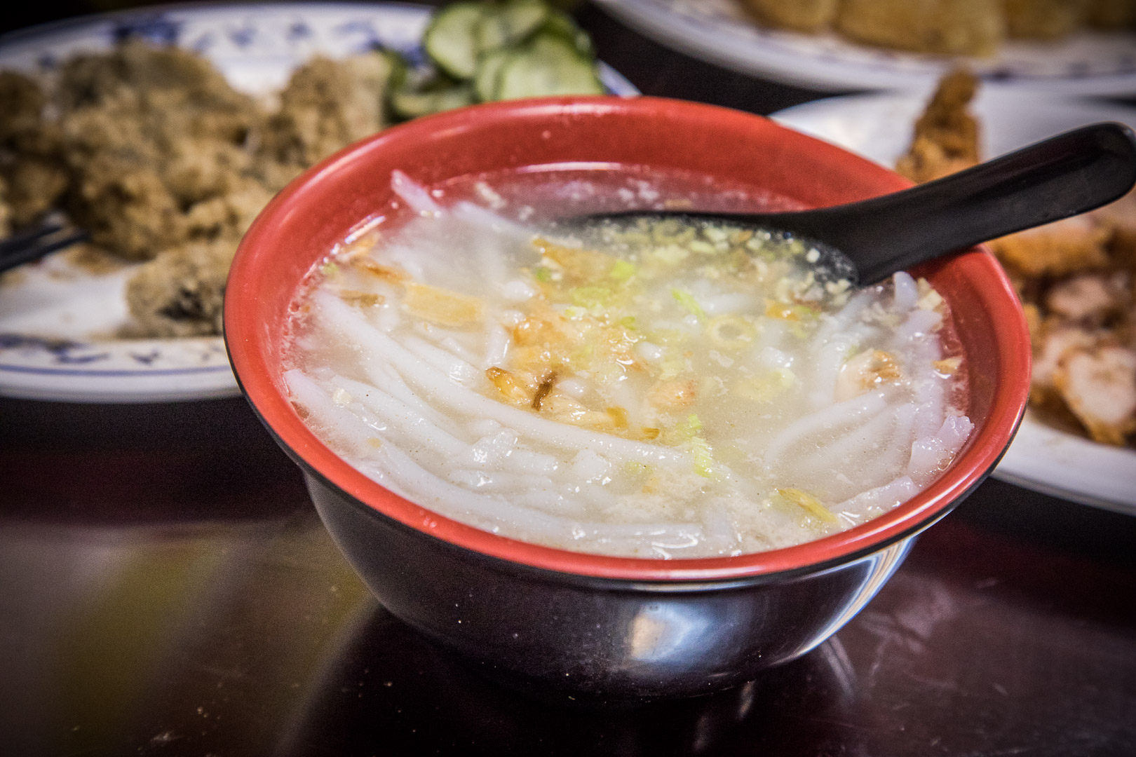 桃園香菇肉粥,阿輝香菇肉粥米粉湯,中壢米粉湯,中壢美食,桃園美食,桃園小吃,中壢必吃,中壢小吃,中壢香菇肉粥,中壢紅燒肉