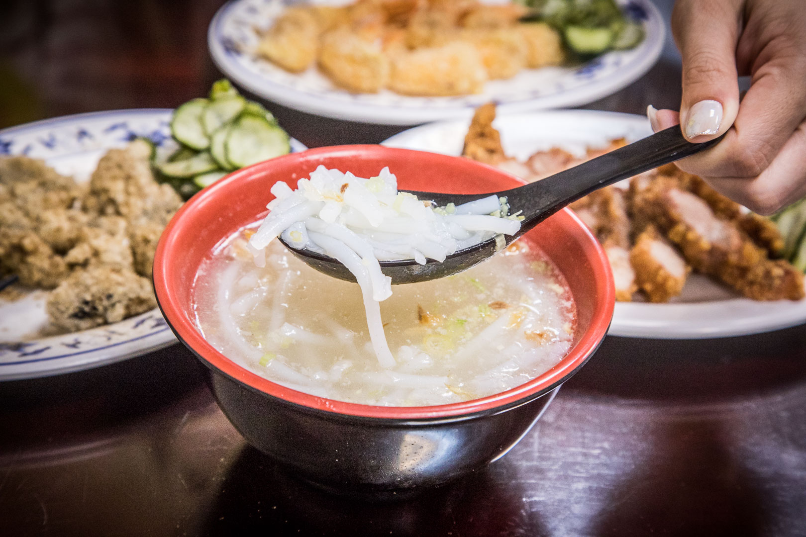 桃園香菇肉粥,阿輝香菇肉粥米粉湯,中壢米粉湯,中壢美食,桃園美食,桃園小吃,中壢必吃,中壢小吃,中壢香菇肉粥,中壢紅燒肉