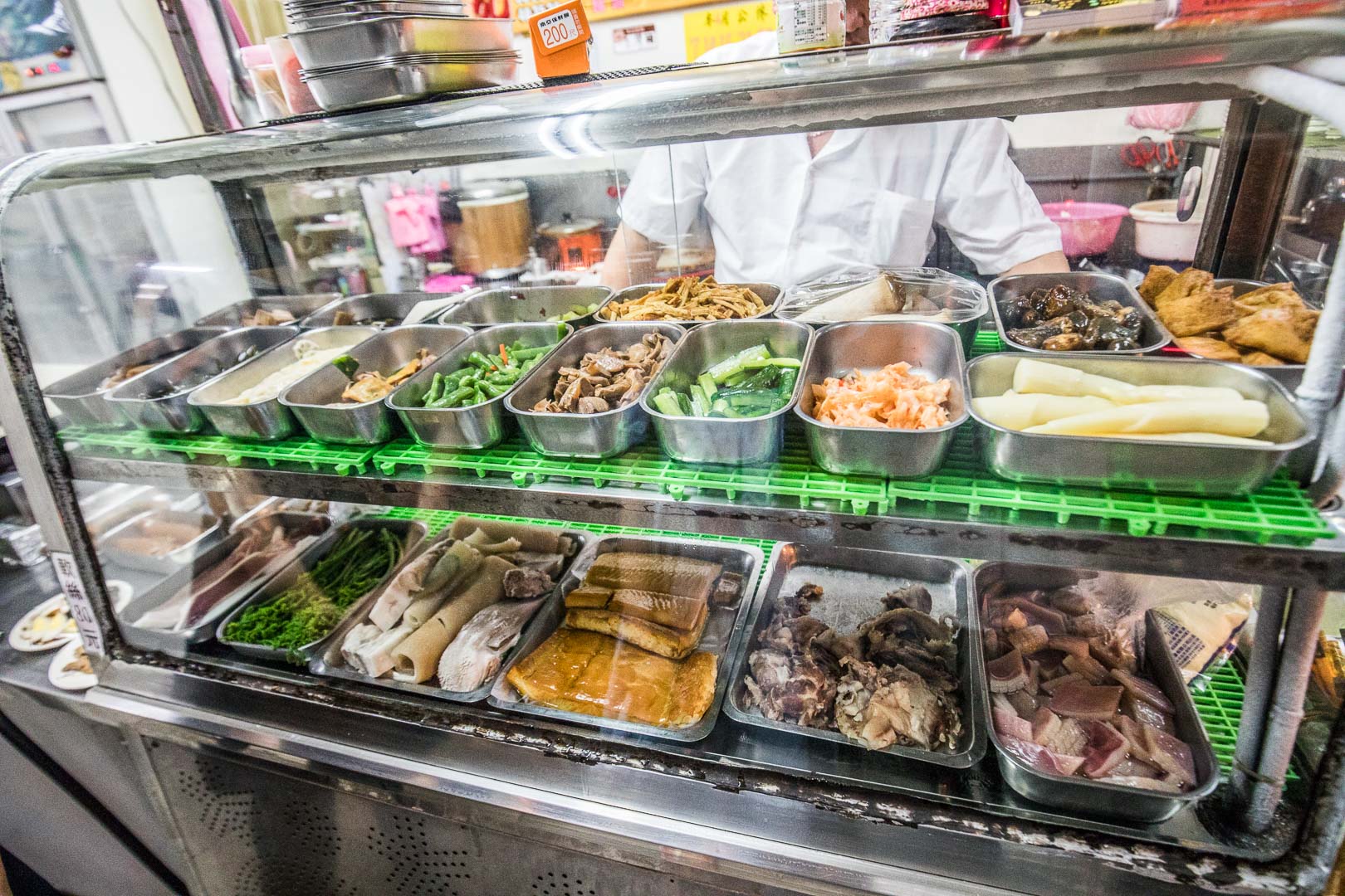羅東美食,羅東小吃,羅東雞肉亮,羅東外帶,雞肉亮黑白切,宜蘭美食