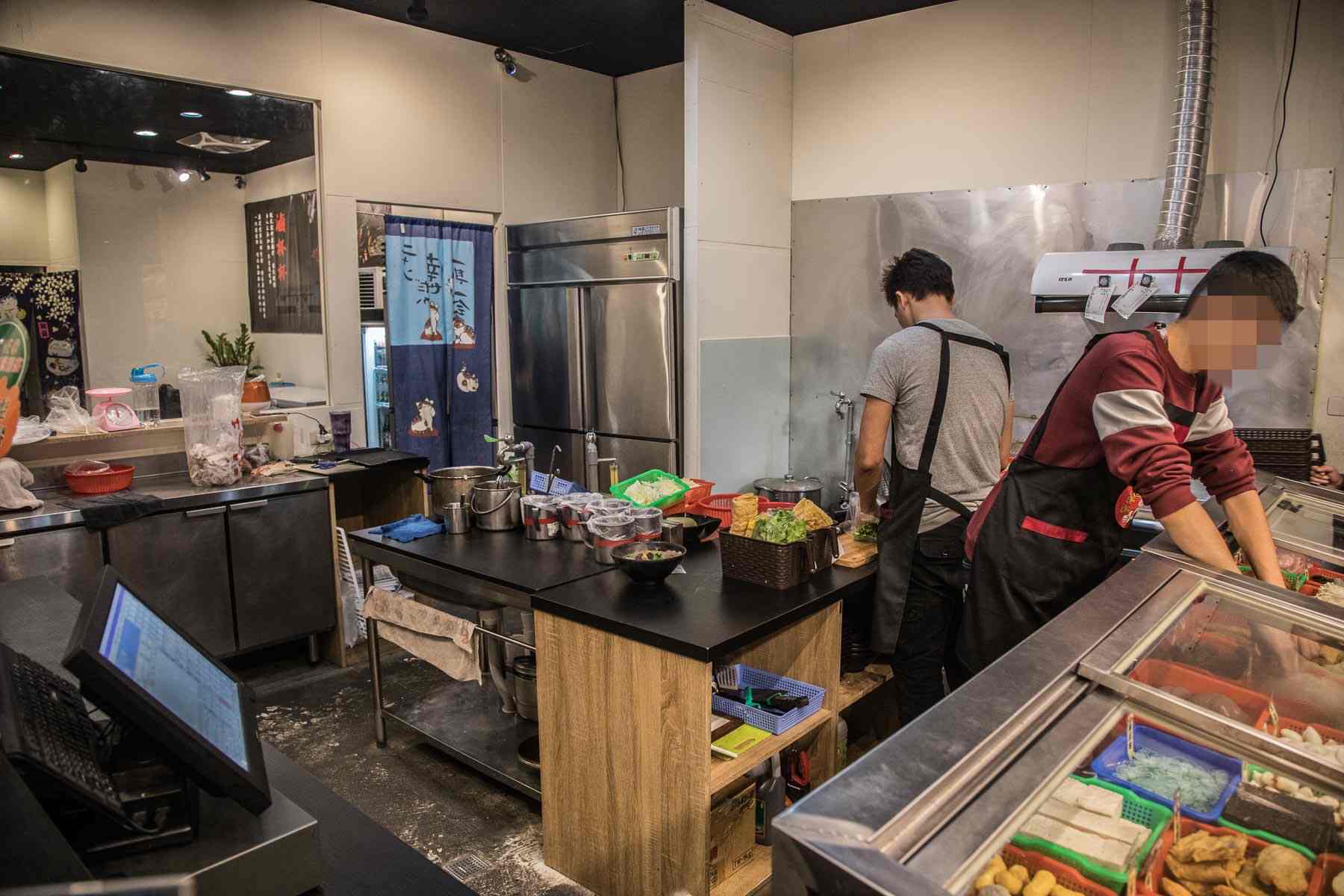 滷杯杯餐廳,桃園美食,八德美食,桃園小吃,桃園滷味,八德滷味,桃園滷味推薦,八德滷味推薦,八德小吃,滷杯杯滷味餐廳,滷杯杯