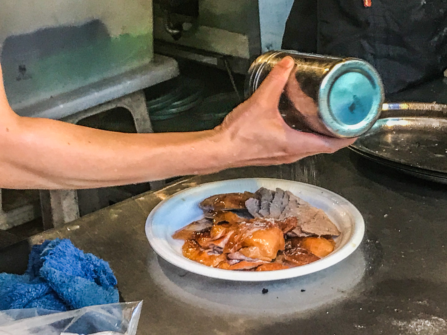 桃園烤鴨,樓梯下烤鴨