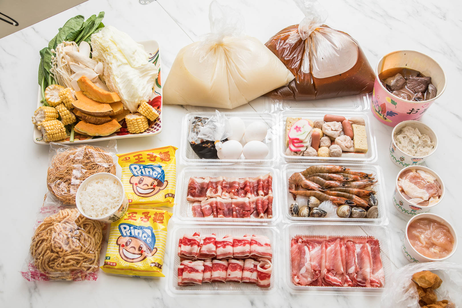 桃園美食,桃園外帶美食,桃園外帶火鍋,桃園外帶,桃園外帶優惠,桃園外帶火鍋優惠,鬥牛士二鍋桃園食尚店外帶,鬥牛士二鍋外帶,鬥牛士二鍋外帶優惠 @大手牽小手。玩樂趣