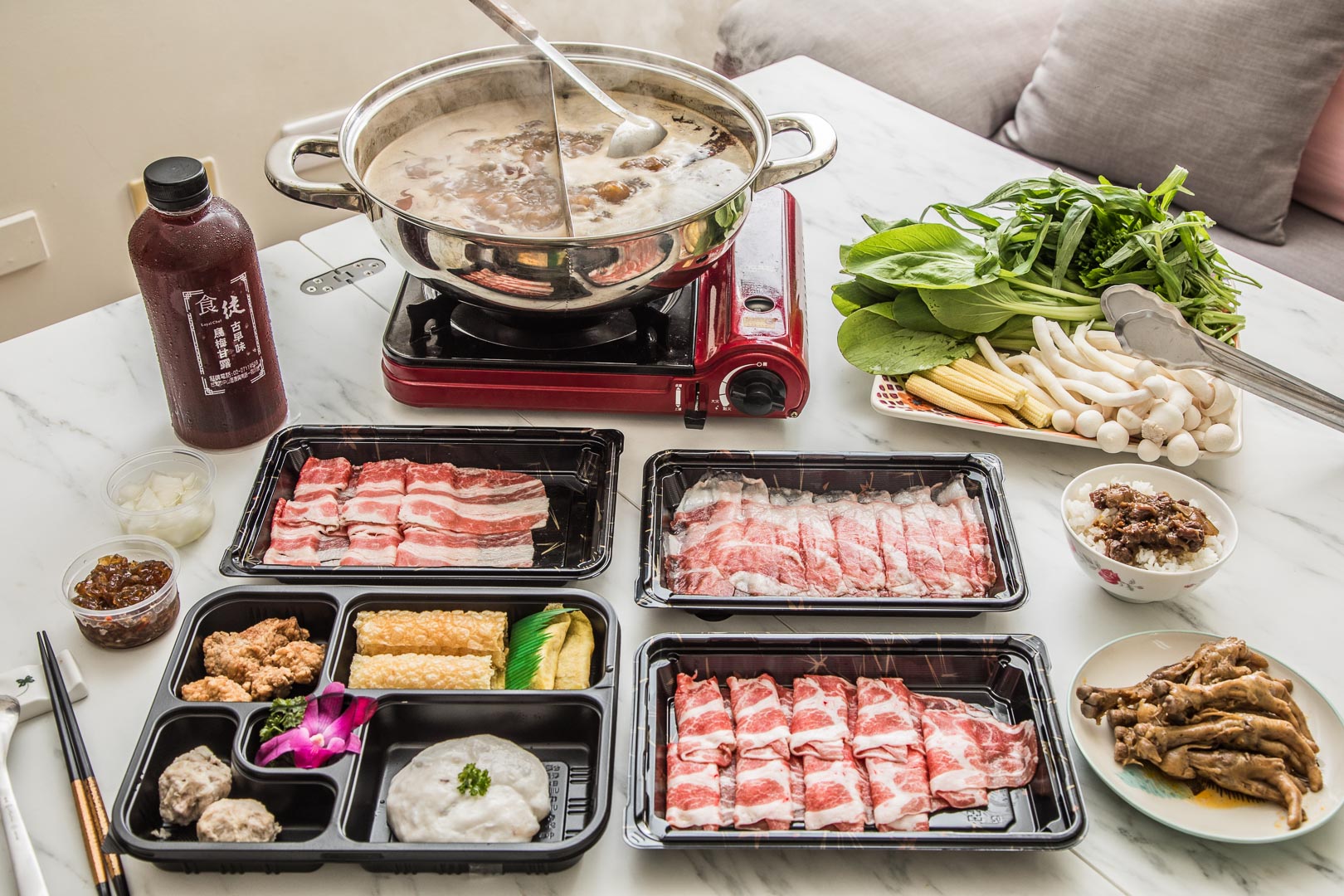 食徒外帶,台北美食,台北捷運美食,台北麻辣鍋推薦,台北麻辣火鍋外帶,台北牛尾麻辣鍋,台北火鍋外帶,火鍋湯底宅配,食徒麻辣牛尾鍋 @大手牽小手。玩樂趣