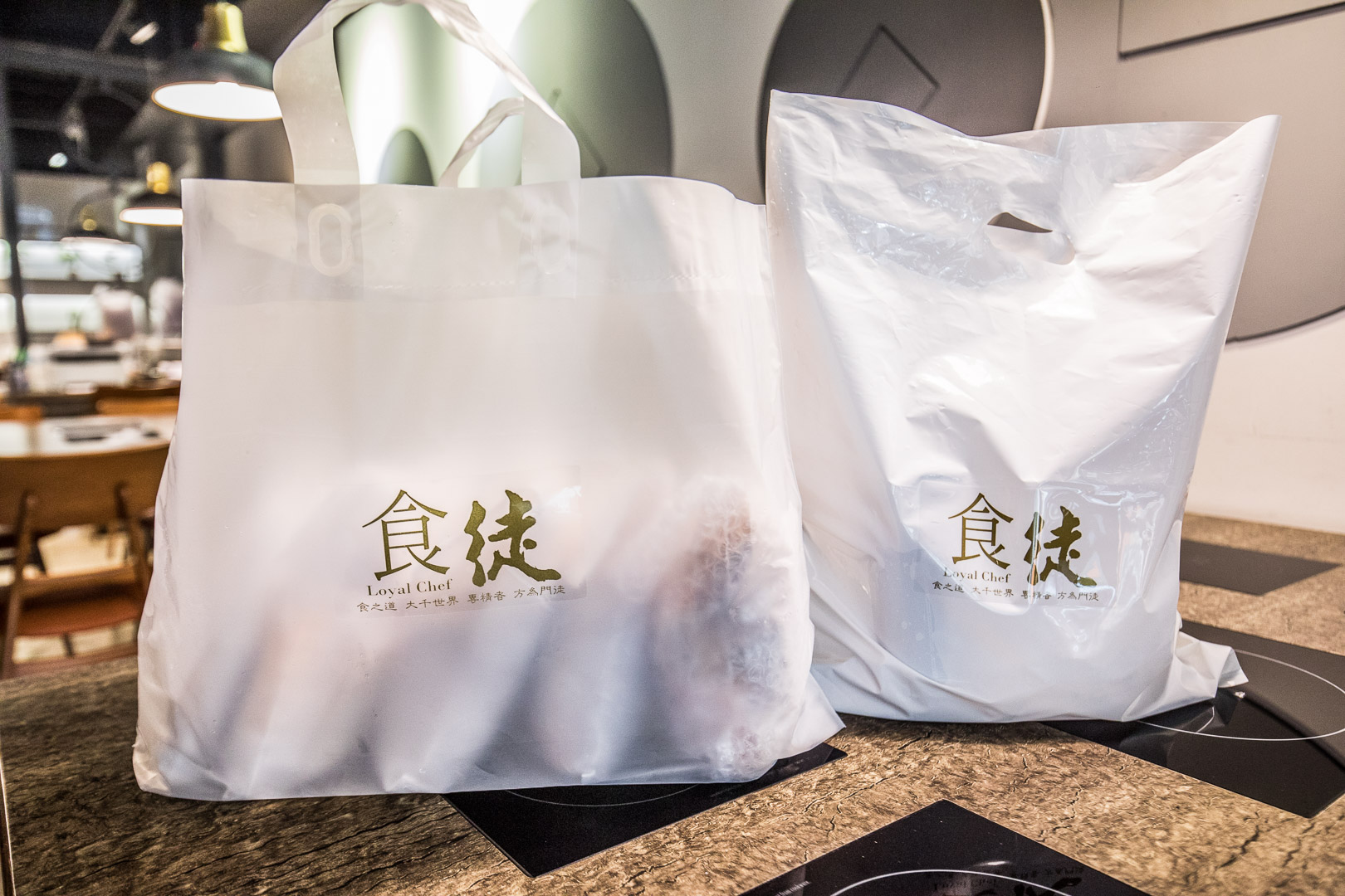 台北麻辣火鍋外帶,台北牛尾麻辣鍋,台北火鍋外帶,火鍋湯底宅配,食徒麻辣牛尾鍋,食徒外帶,台北美食,台北捷運美食,台北麻辣鍋推薦