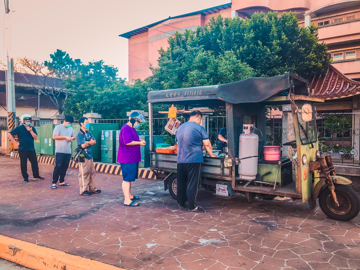 南崁美食,蘆竹美食,蘆竹蛋餅,大竹蛋餅,報紙蛋餅,桃園蛋餅,大竹報紙蛋餅,桃園美食 @大手牽小手。玩樂趣