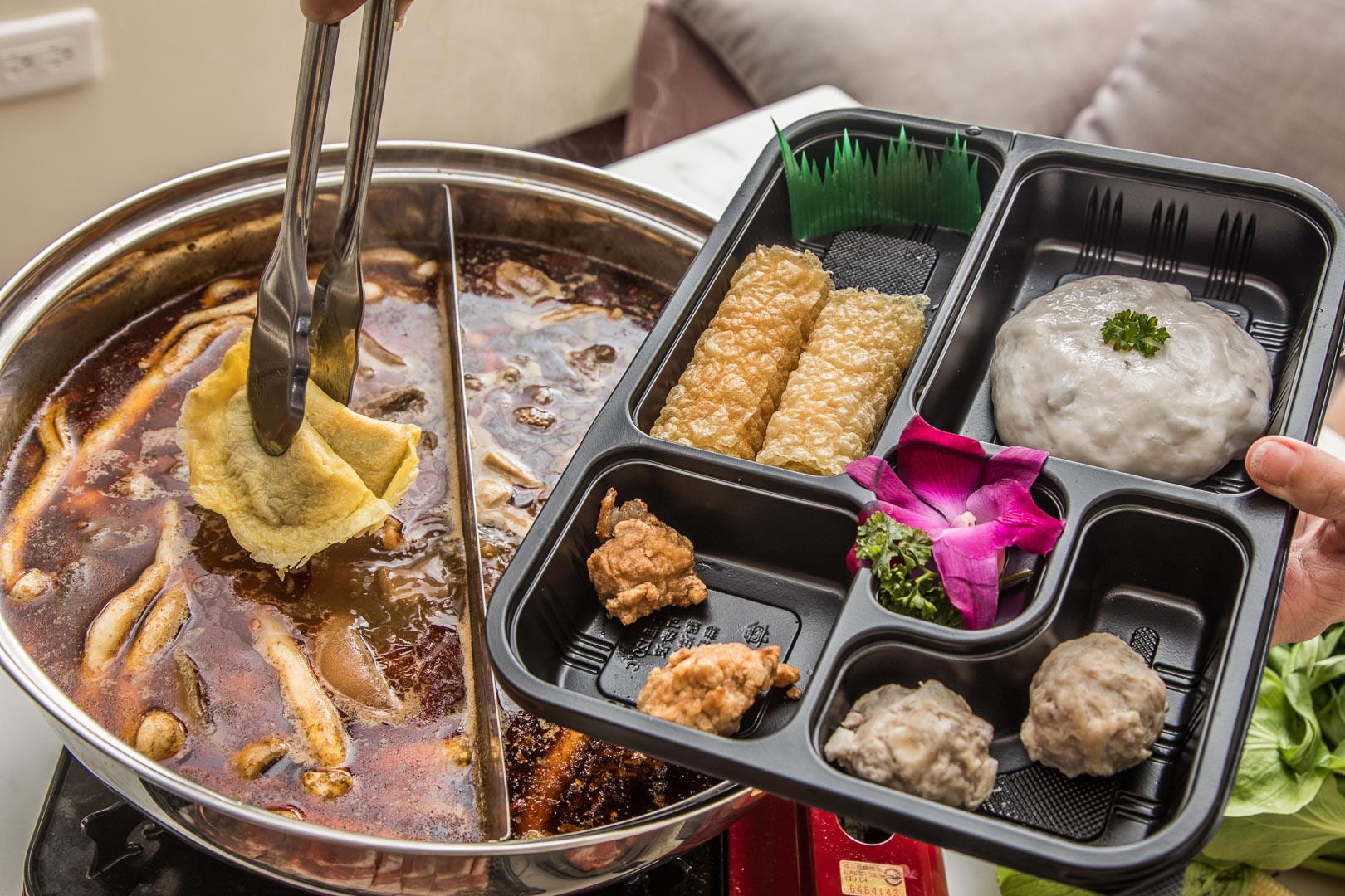 台北麻辣火鍋外帶,台北牛尾麻辣鍋,台北火鍋外帶,火鍋湯底宅配,食徒麻辣牛尾鍋,食徒外帶,台北美食,台北捷運美食,台北麻辣鍋推薦