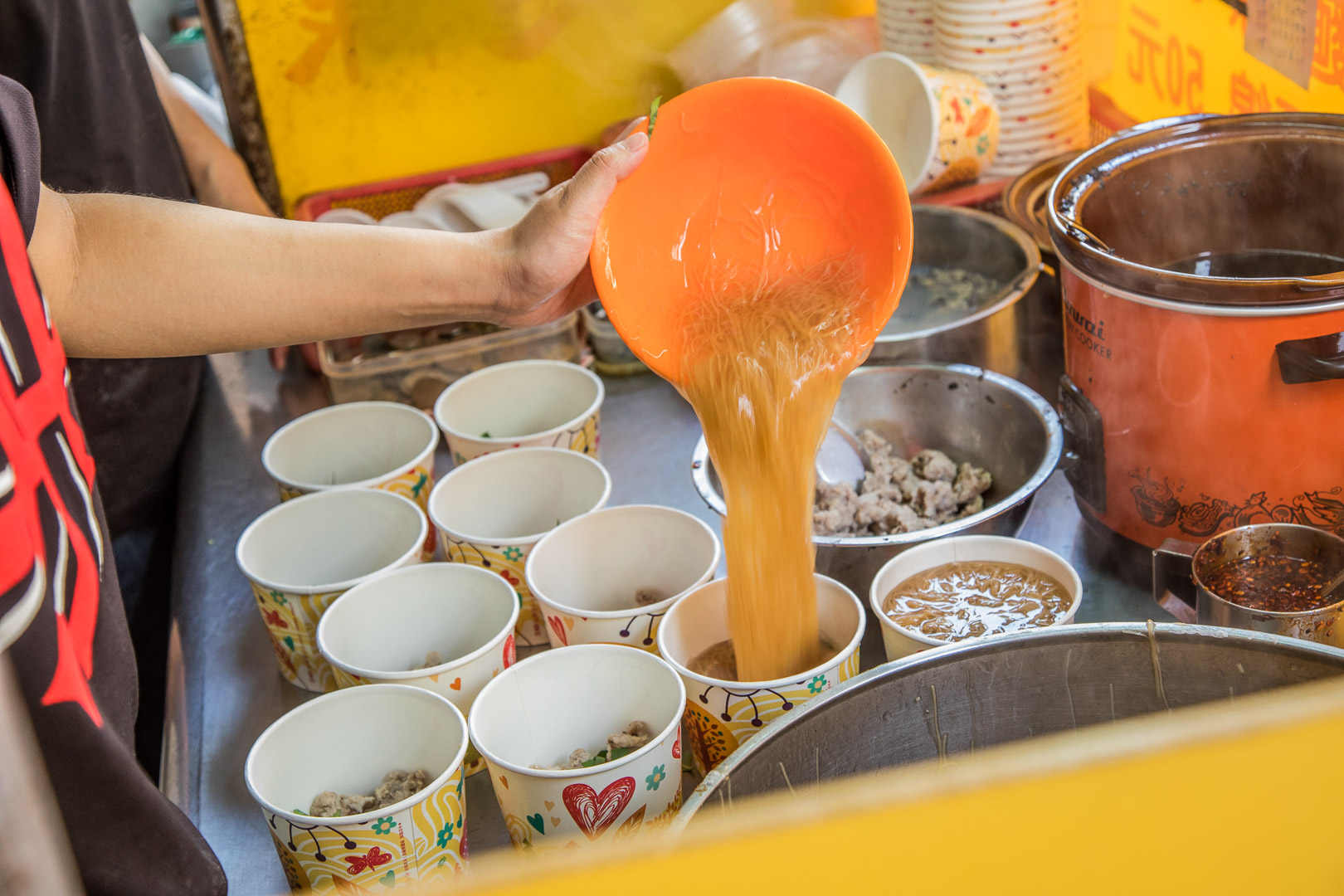 台中第五市場美食,樂群麵線