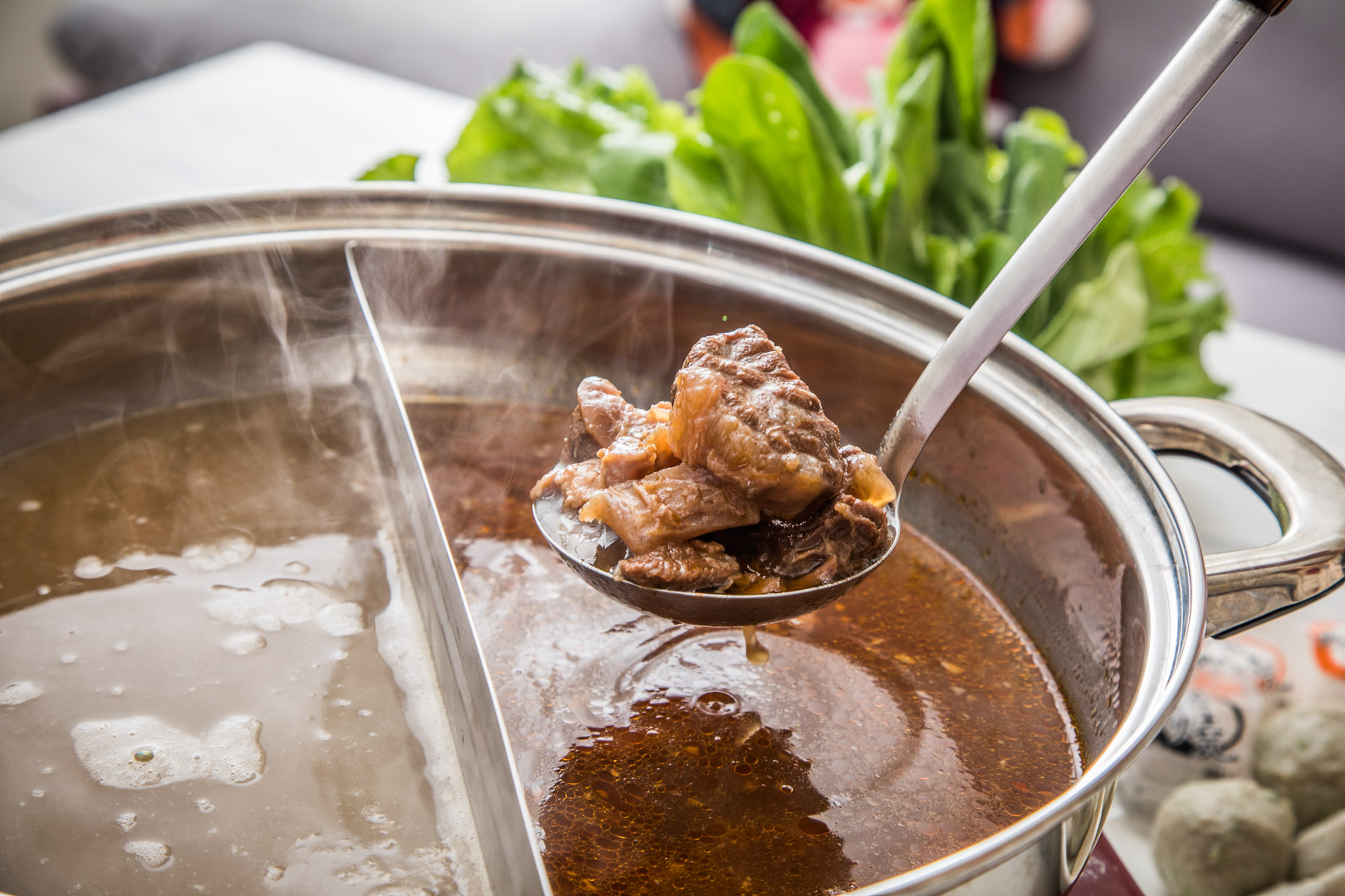 宅配美食,宅配牛肉湯,紅燒牛肉湯,清燉牛肉湯,大魔精燉牛肉鍋