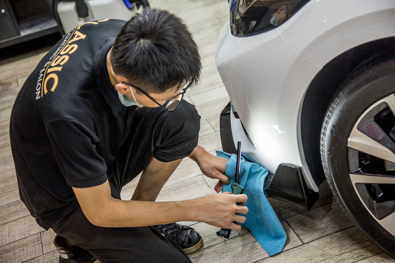 台北汽車鍍膜,台北洗車,士林區汽車鍍膜,台北打蠟,汽車鍍膜,台北汽車包膜,內裝清潔,台北汽車美容,士區林汽車包膜,經典汽車美容中心,信義區汽車鍍膜,Classic經典汽車美容中心,信義區汽車包膜,士林區汽車美容,燈膜,信義區汽車美容,大燈包膜,台北汽車打蠟,局部改色貼膜,士林區汽車打蠟,鍍膜,信義區汽車打蠟,犀牛皮