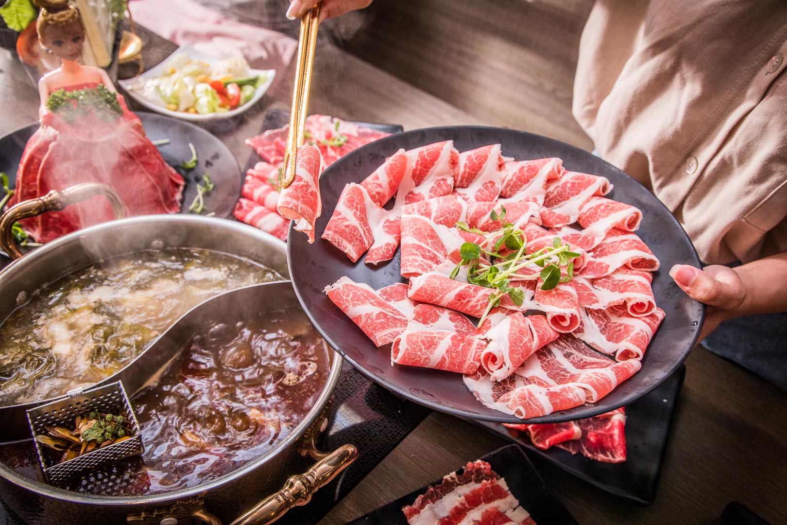桃園吃到飽,桃園麻辣火鍋,桃園火鍋吃到飽,桃園麻辣鍋吃到飽,桃園酸菜魚鍋,超夯川麻辣鍋-中山店,超夯川麻辣鍋